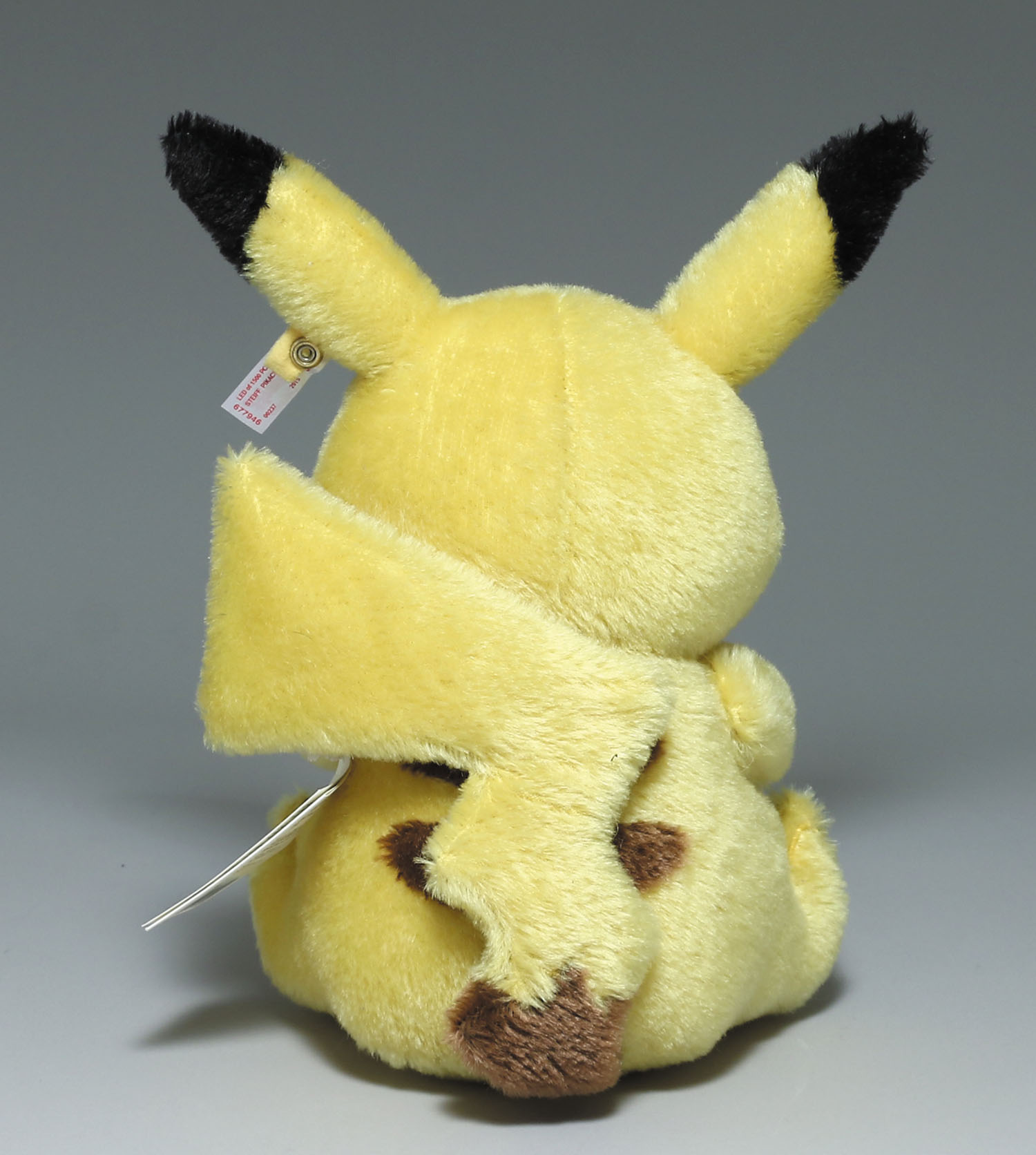 【未使用】ピカチュウ  シュタイフ　日本限定生産 2015年　ポケモン購入は可能です