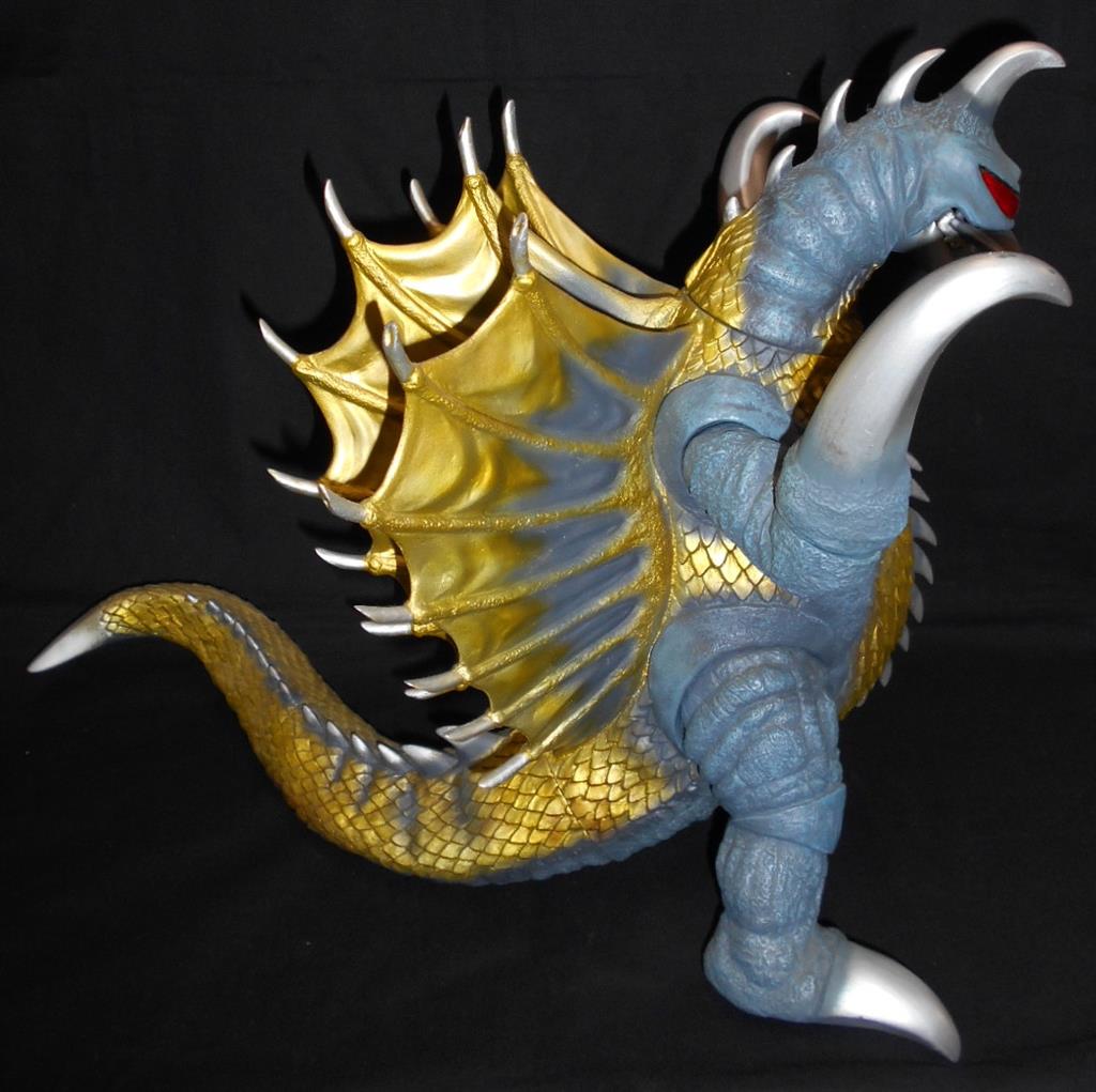 WAVE ソフビキット ガイガン 完成品】