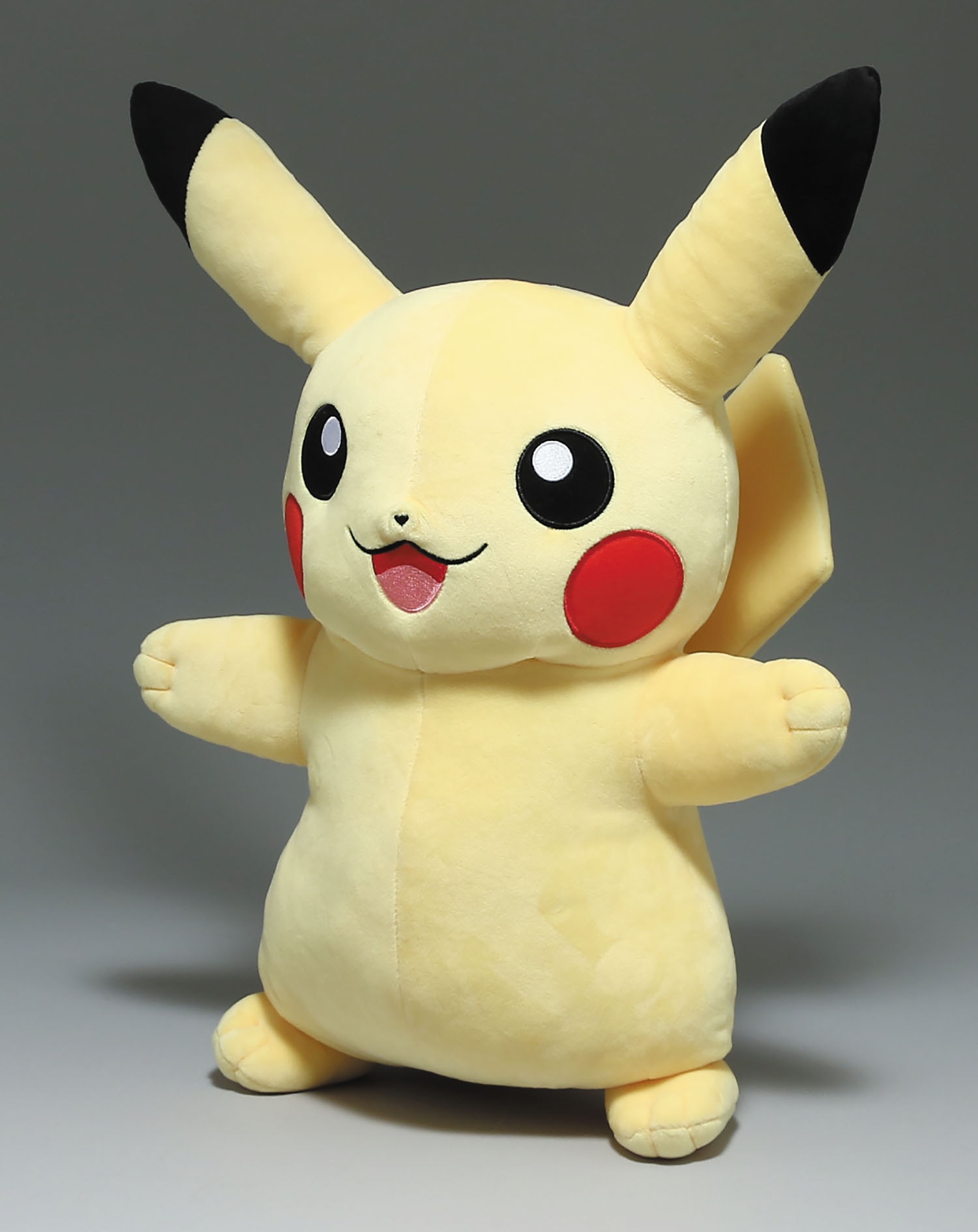 ピカチュウ　レトロ　等身大 TOMY ポケモン ピカチュウ 等身大 ぬいぐるみ レトロ 当時物 初期 BIG
