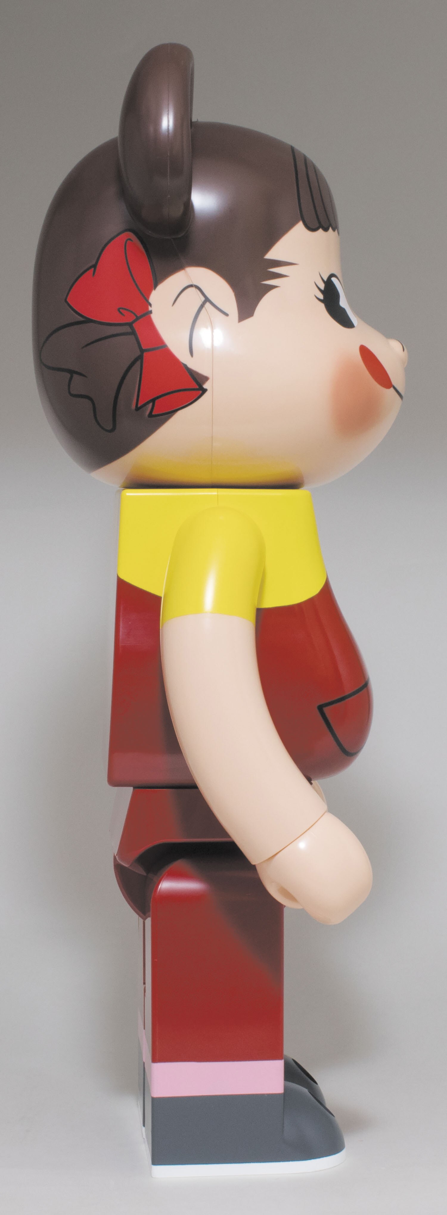 メディコムトイ ペコちゃん（赤オーバーオール）