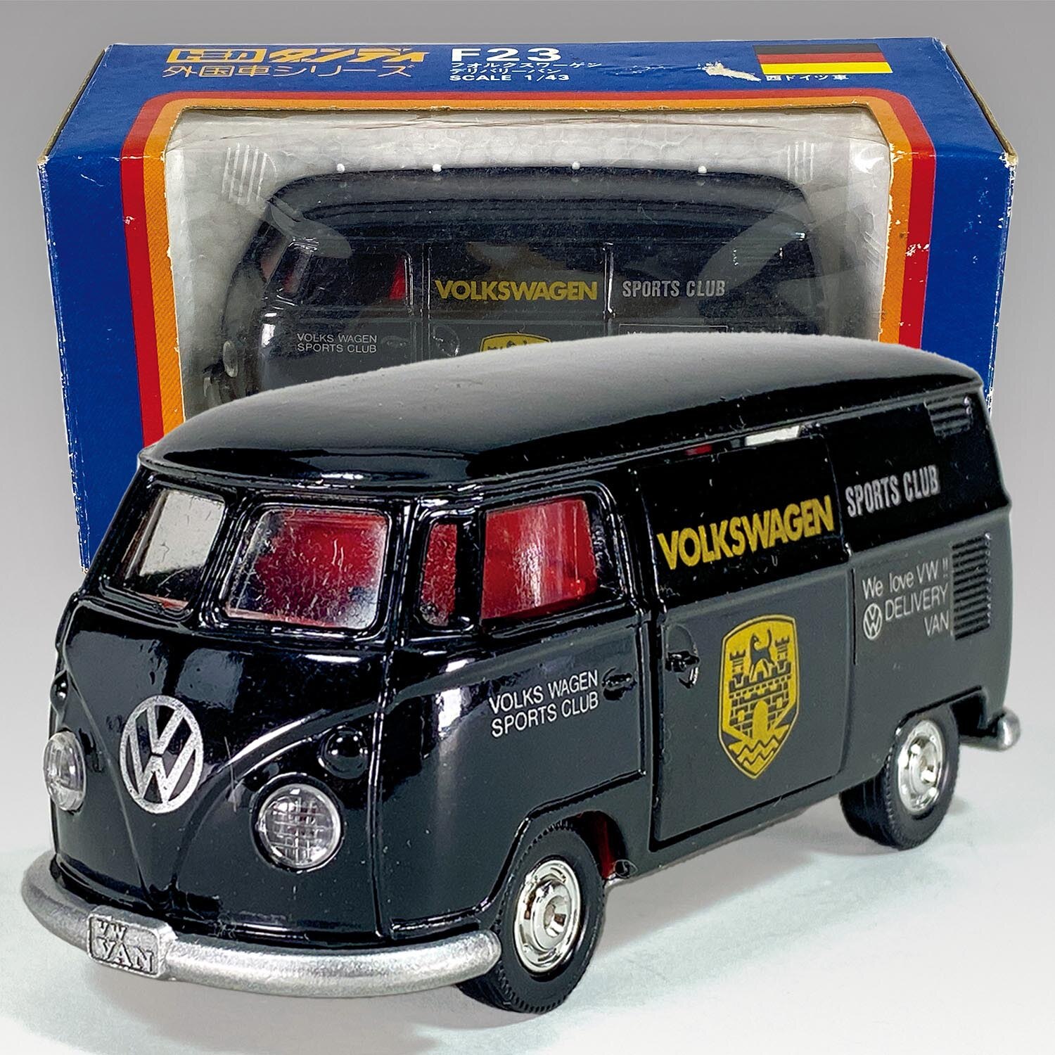 Tomica Dandy F23 Volkswagen Delivery Van Black Gold Pad 