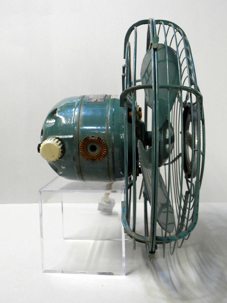 富士電機 【FK123直流扇風機】 (昭和54年製造)