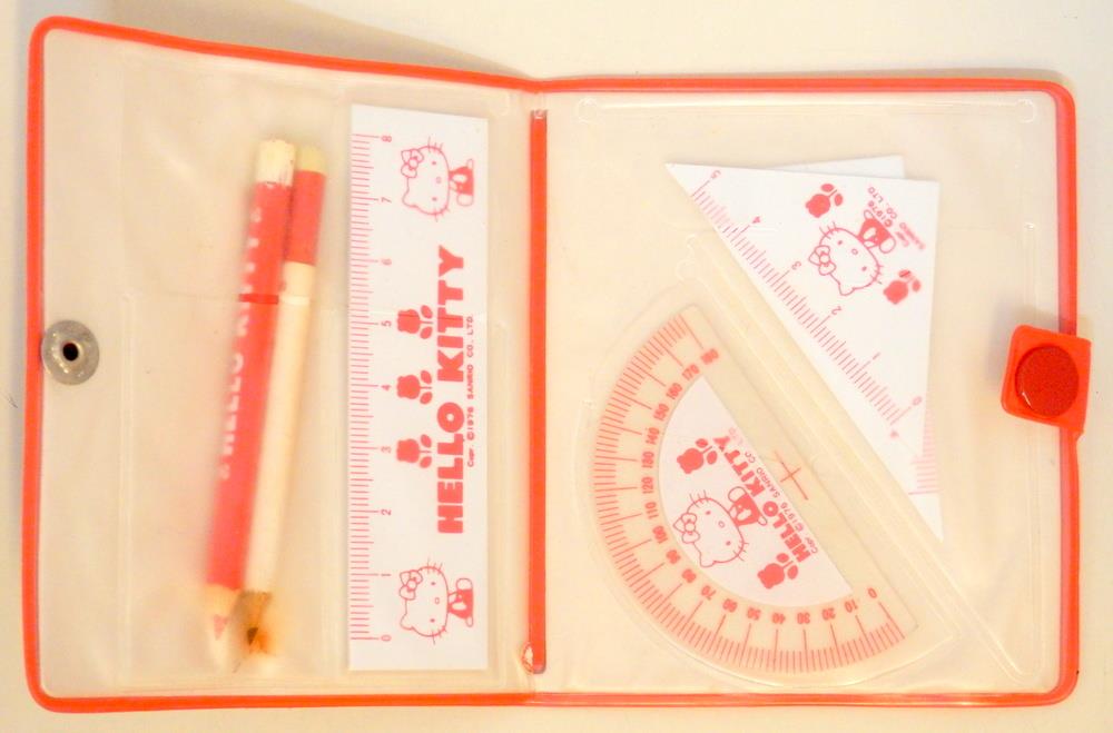 Sanrio Hello Kitty mini scale set 1976 years
