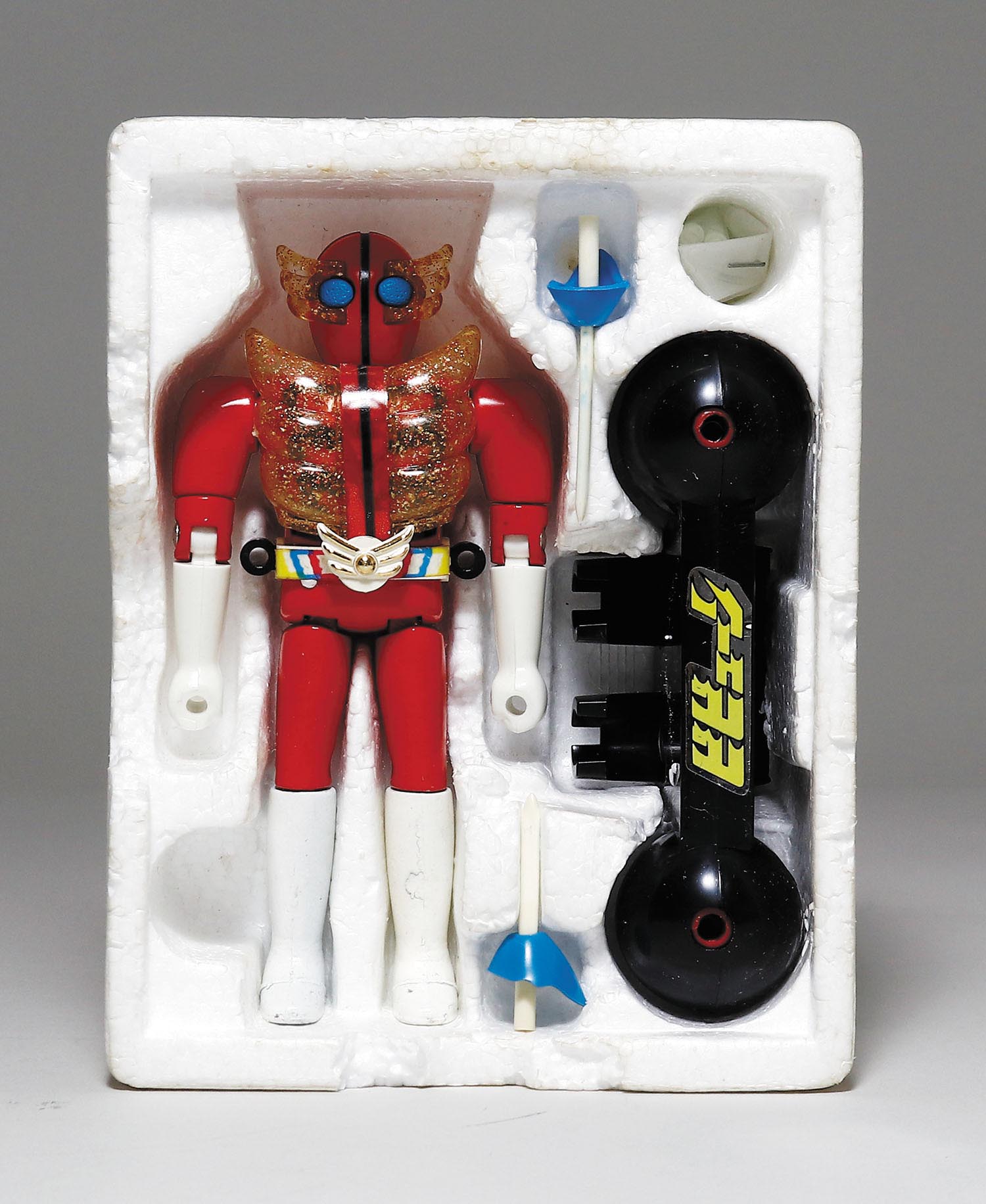 モ*ー様 【レア】当時物 タカトク 超神ビビューン 石ノ森章太郎 ソフビ フィギ 貴重当時物】超神ビビューン ソフビ 3体セット - メルカリ