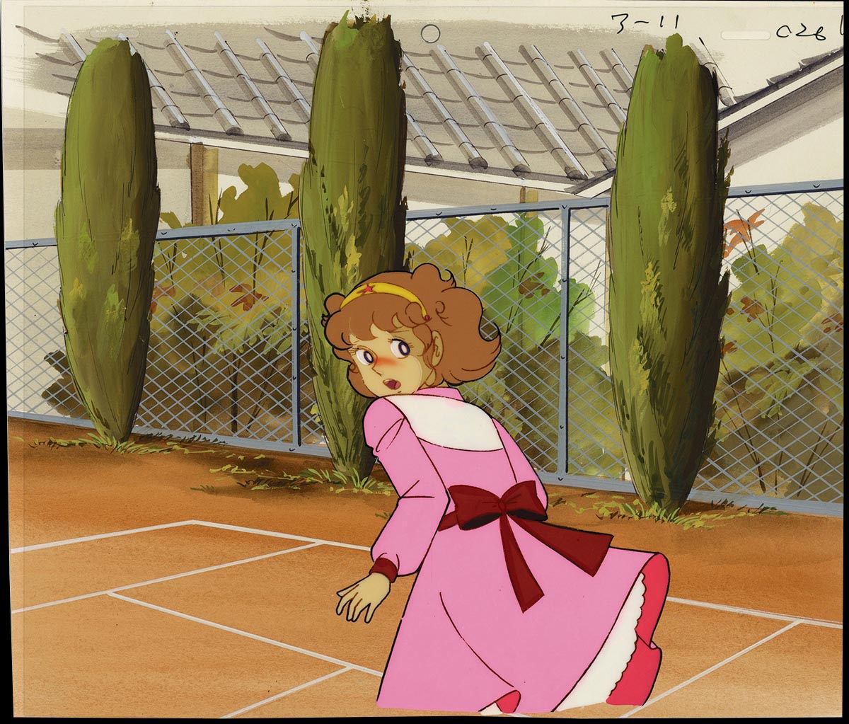 Elle — image 1 of 2