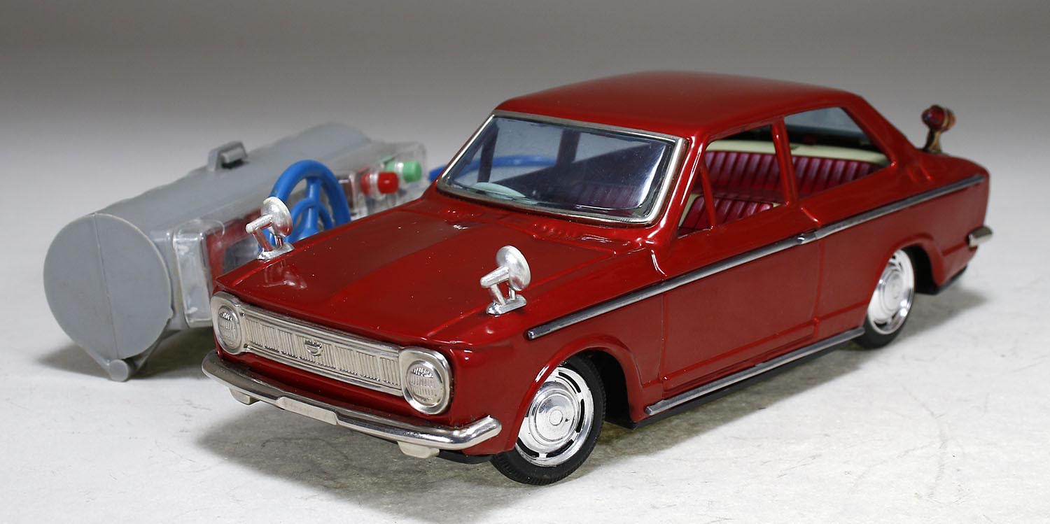 バンダイ ブリキ トヨタ カローラ 1100 リモコンカー 【公式通販】