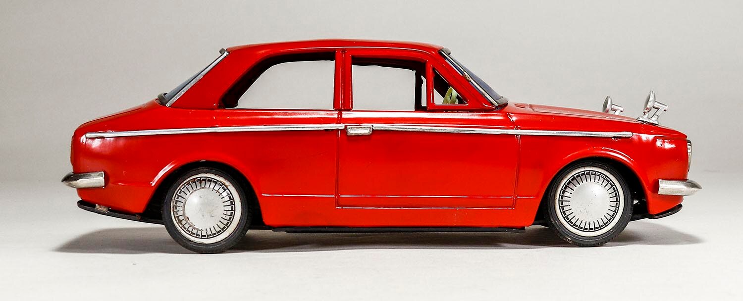 野村トーイ トヨタ カローラ レッド