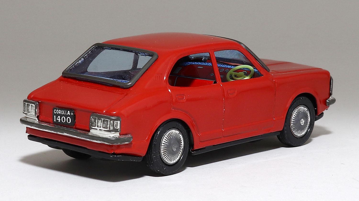 三友×コウワコウギョウ トヨタ カローラ 1400 ハイデラックス
