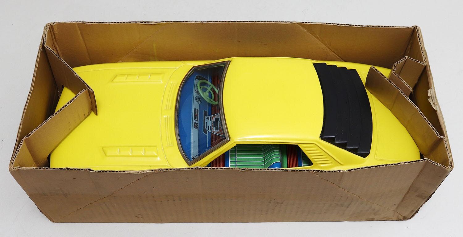 最安値級価格 アサヒ玩具 トヨタ イエロー セリカ 自動車