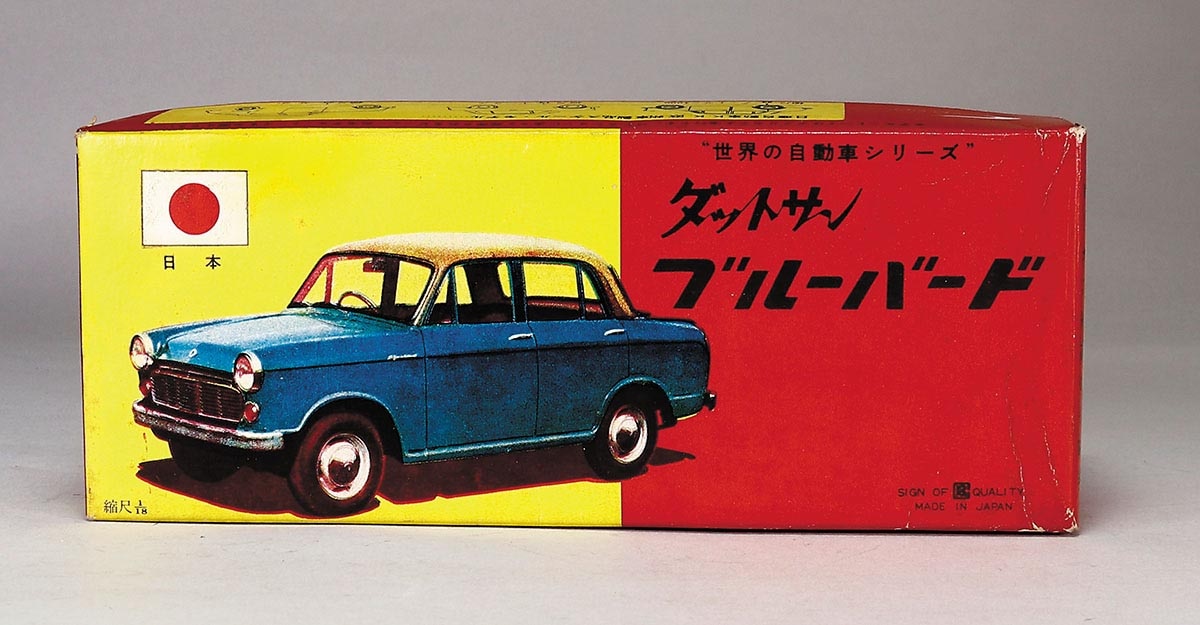 バンダイ ダットサン ブルーバード （オリーブグリーン）