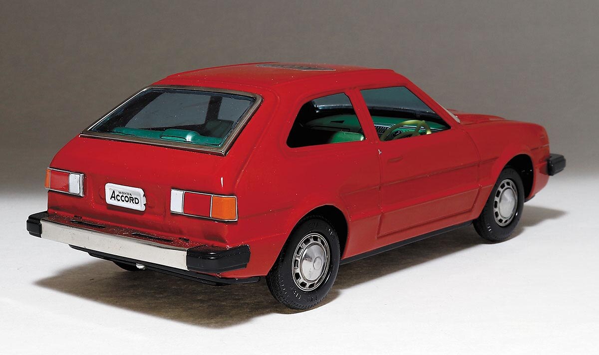 Honda Accord (red)