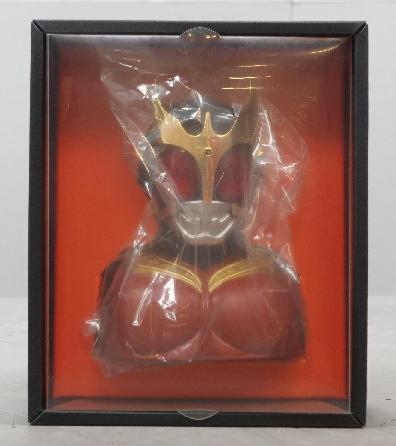 仮面ライダークウガ 英雄列伝胸像 マイティーフォーム 電飾で目