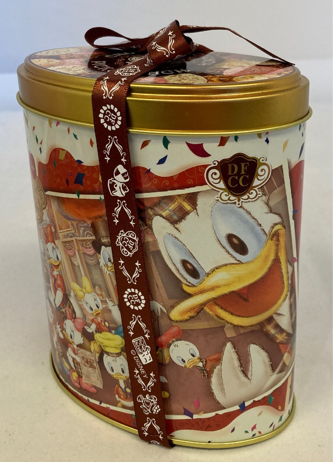 東京ディズニーランド お菓子缶 チョコレートクランチ ダックファミリーチョコレートコンペティション Tdr35周年 缶のみ まんだらけ Mandarake