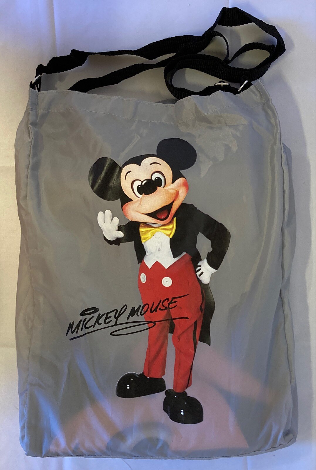 東京ディズニーランド ブランケット トートバッグ付き 実写ミッキー サイン付 まんだらけ Mandarake 東京ディズニーランド ブランケット トートバッグ付き 実写ミッキー サイン付 まんだらけ Mandarake