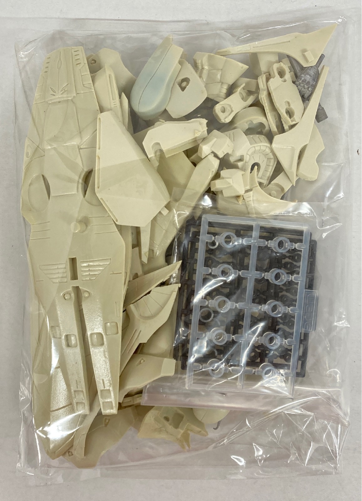 ウェーブ/wave 1/100スケールレジンキャストキット 原型 新井 ウェーブ/wave 1/100スケールレジンキャストキット 原型 新井