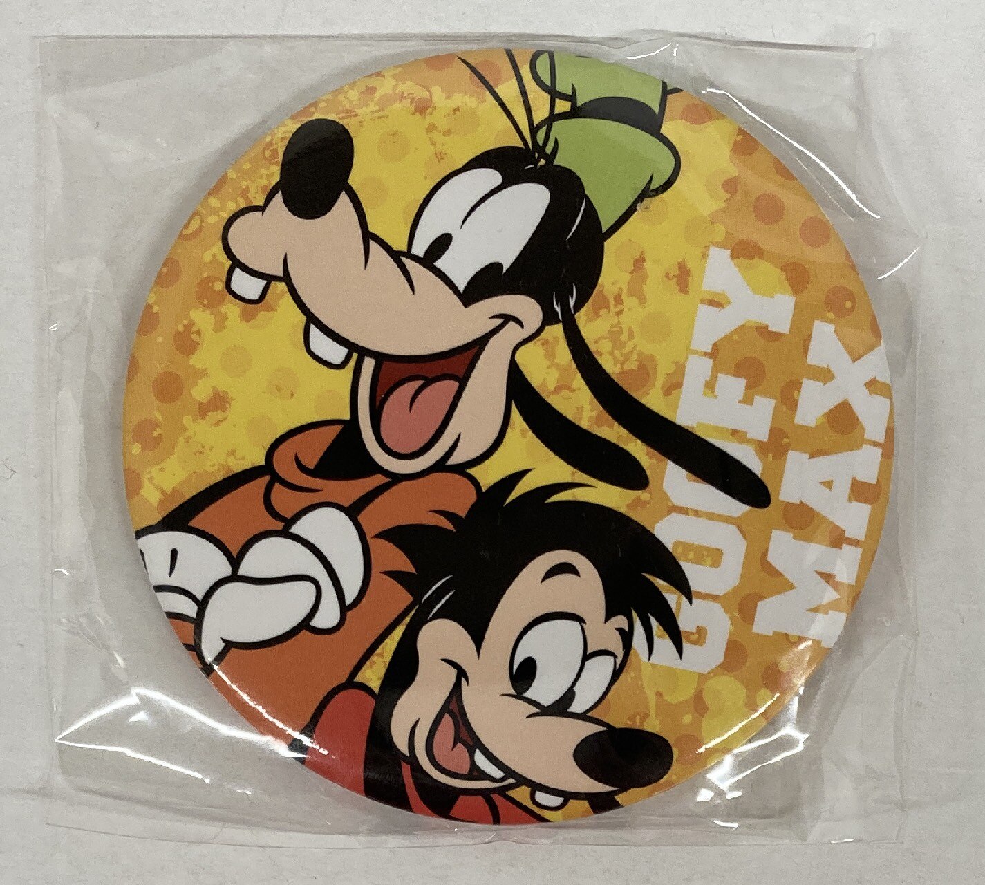 ディズニーストア カンバッジ グーフィー マックス 背景黄色 まんだらけ Mandarake ディズニーストア カンバッジ グーフィー マックス 背景黄色 まんだらけ Mandarake