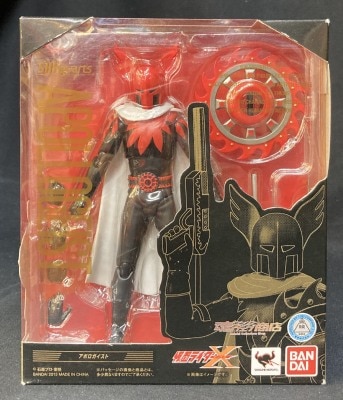 バンダイ S.H.Figuarts 仮面ライダーX (エックス) アポロガイスト