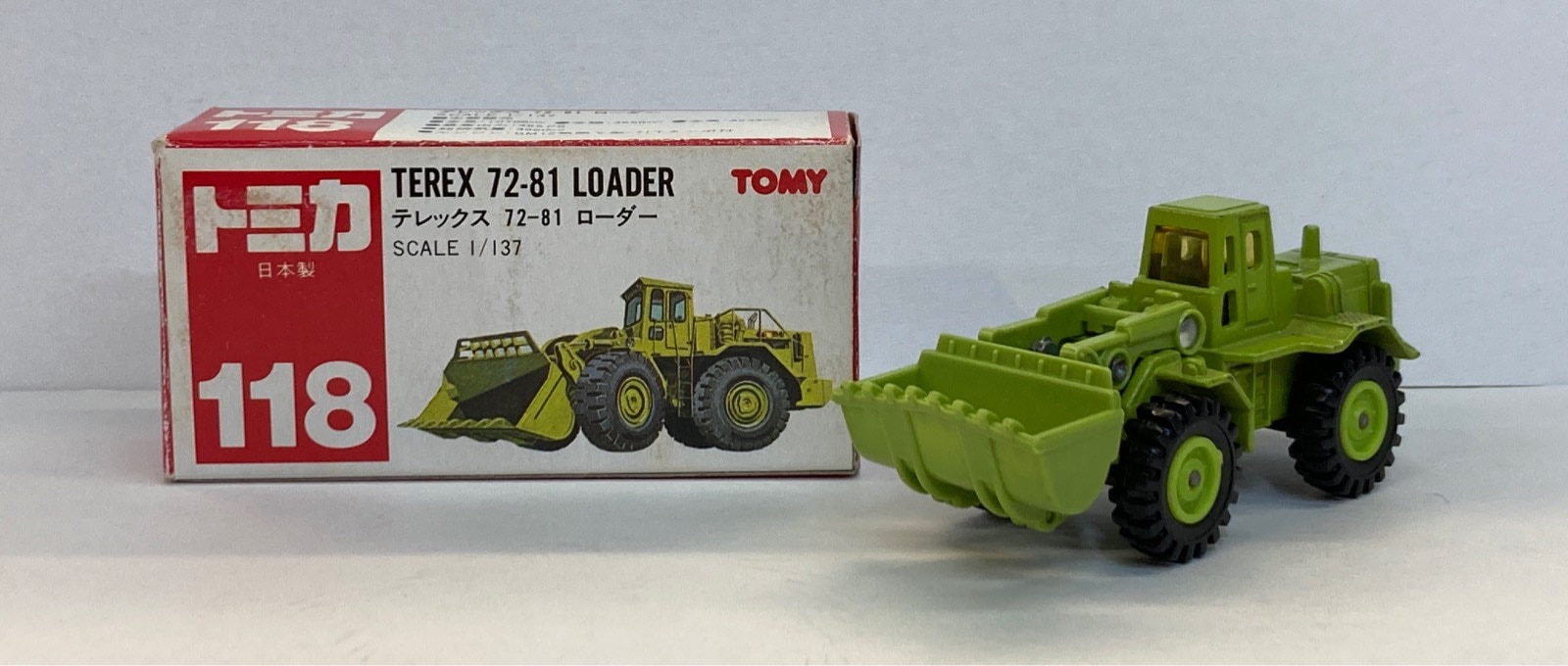 TOMY 赤箱日本製 トミカ テレックス 72-81ローダー 118