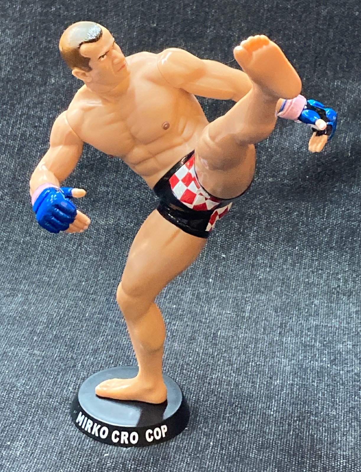 てなグッズや ＵＦＣ ＲＯＵＮＤ５のホドリゴ ノゲイラとＨＡＯフィギュアのミルコ クロコップ