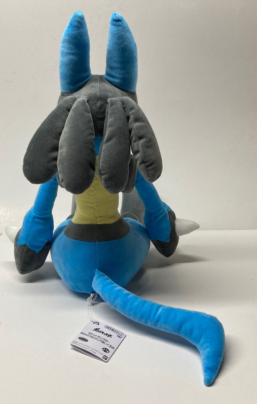 ポケモン ルカリオ ぬいぐるみ わざとらしい