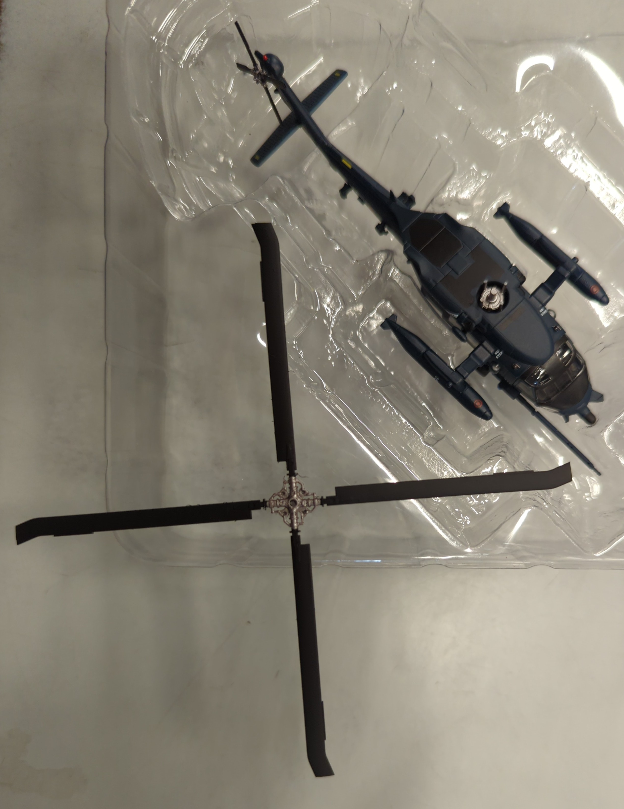 熱販売 Avioni-X 1/144 Avionics Sikorsky Self Air (SP) UH-60J 航空機・ヘリコプター