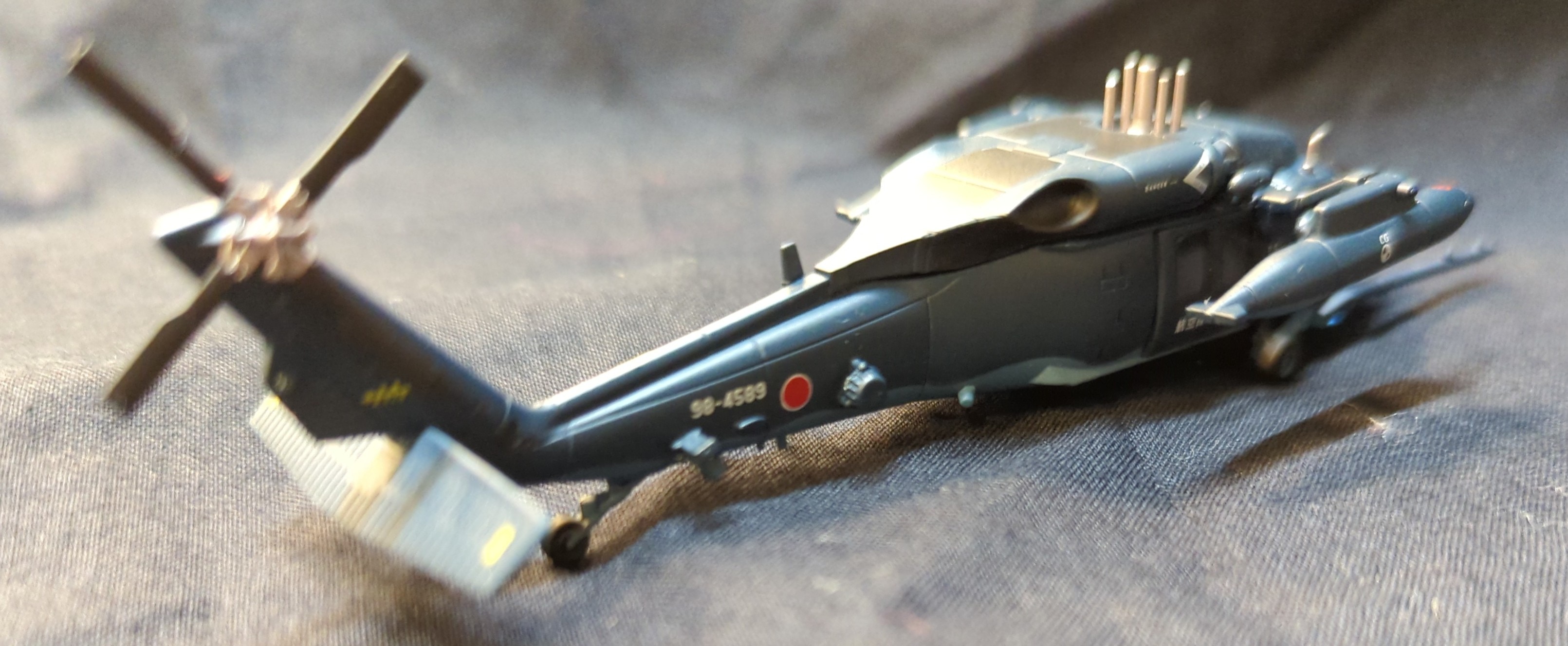 Helicóptero Mitsubishi UH-60J, JASDF, Fuerzas Aéreas de Autodefensa de  Japón, 1:100, DeAgostini