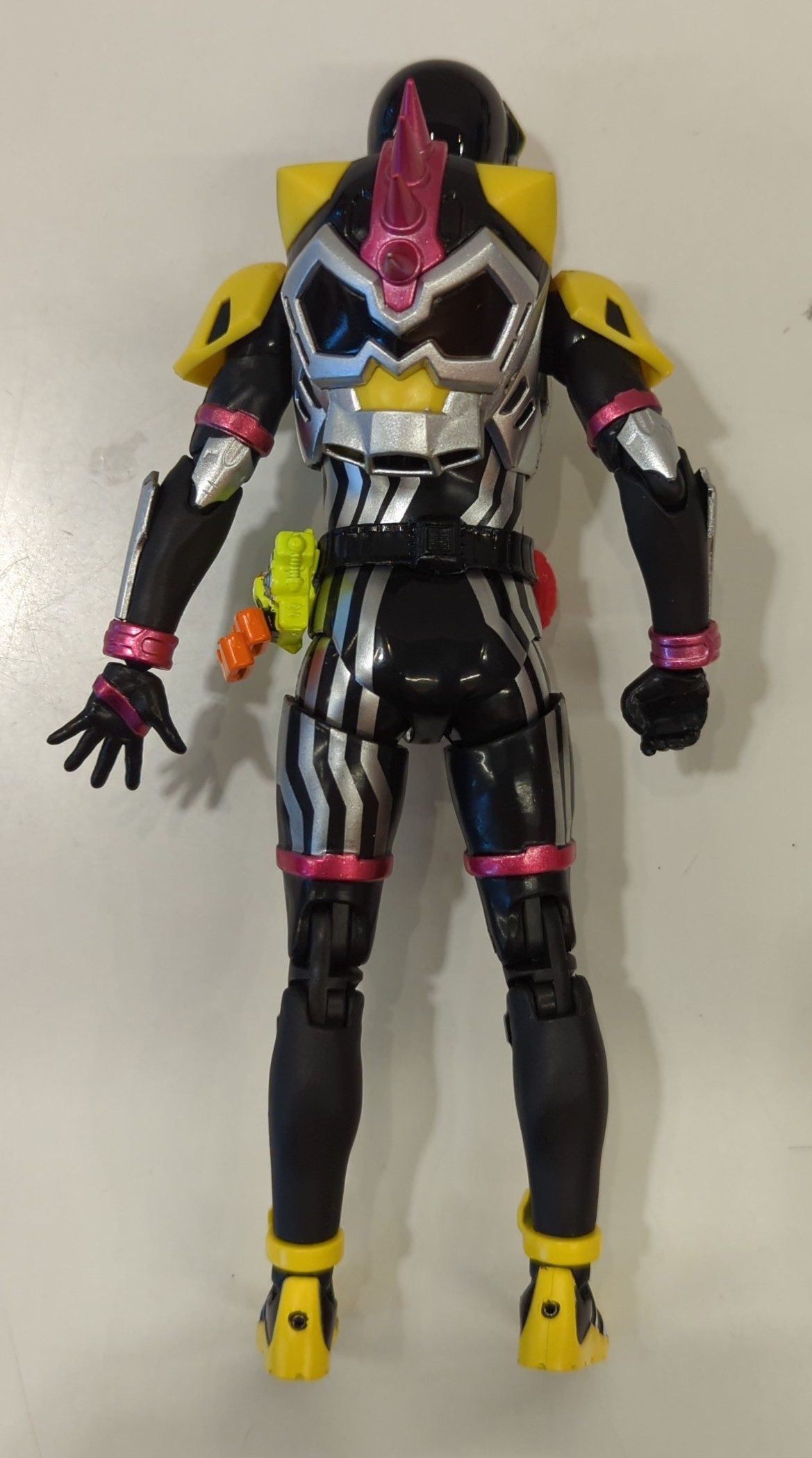 バンダイ S.H.Figuarts 仮面ライダーエグゼイド 仮面ライダー