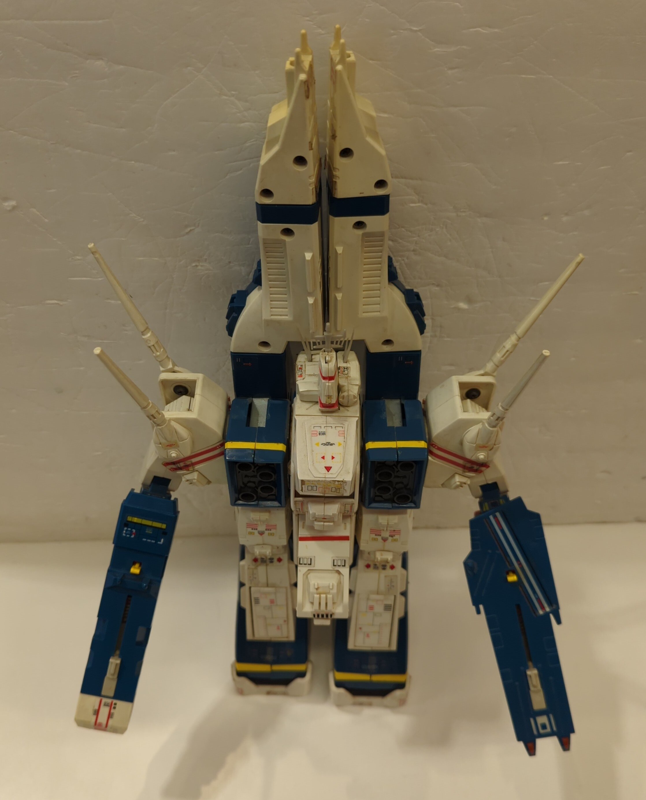 タカトク 1/3000 SDF-1マクロス強攻型 | ありある | まんだらけ MANDARAKE