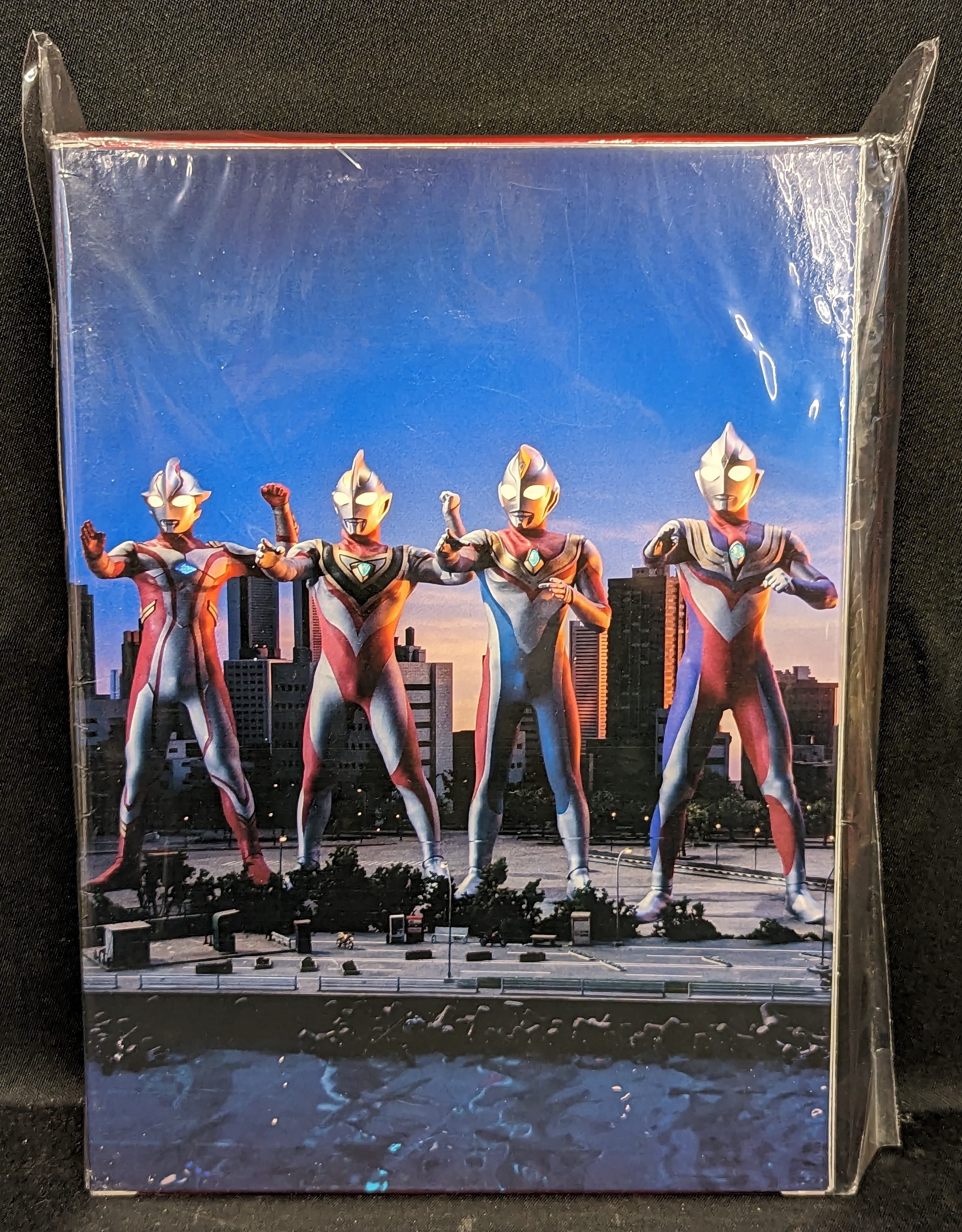 日本郵便 フレーム切手/大決戦!超ウルトラ8兄弟 グリッターミニソフビ8体セット 切手付き | ありある | まんだらけ MANDARAKE