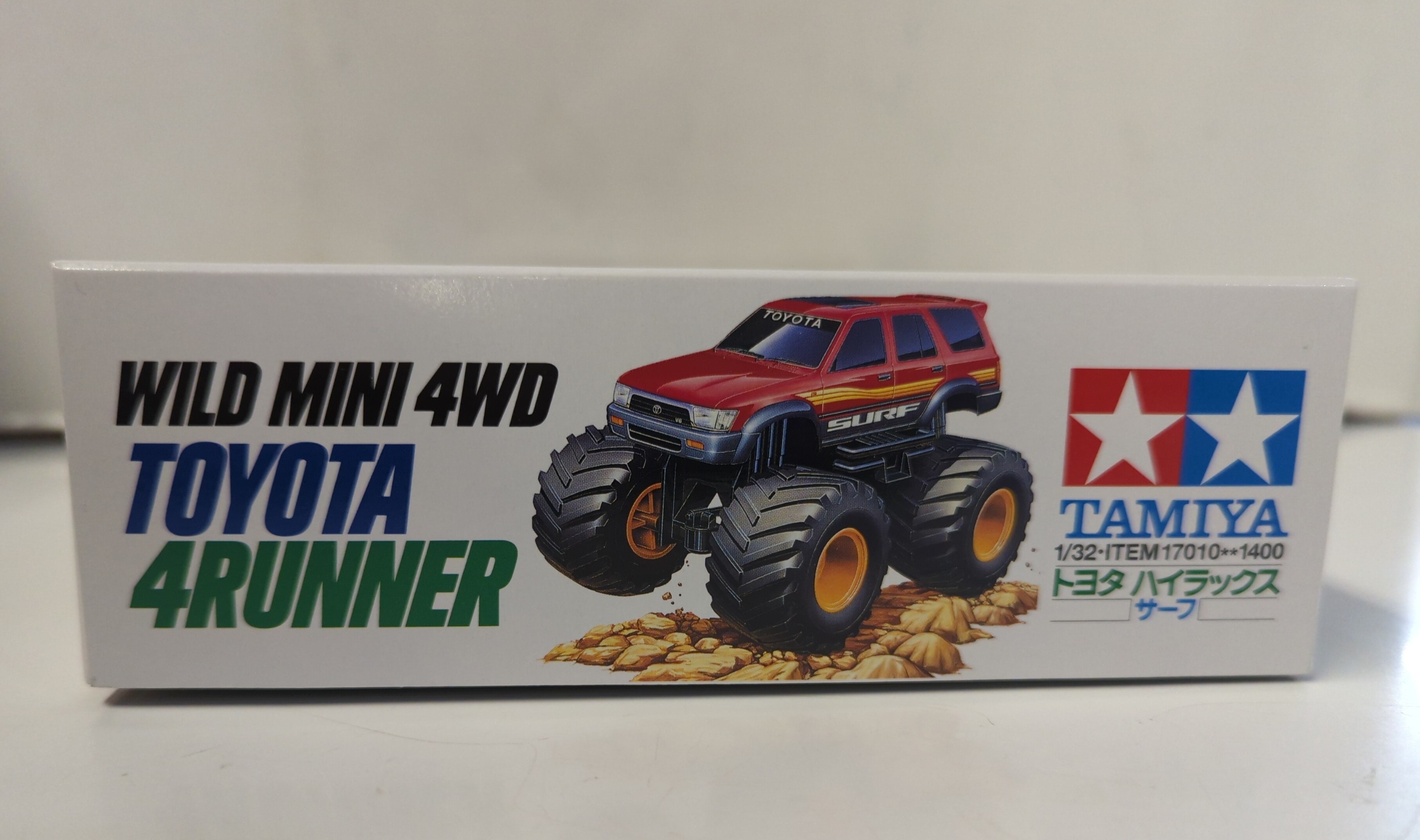 17010 Tamiya 1/32 Toyota 4Runner (assembled without glue or paint