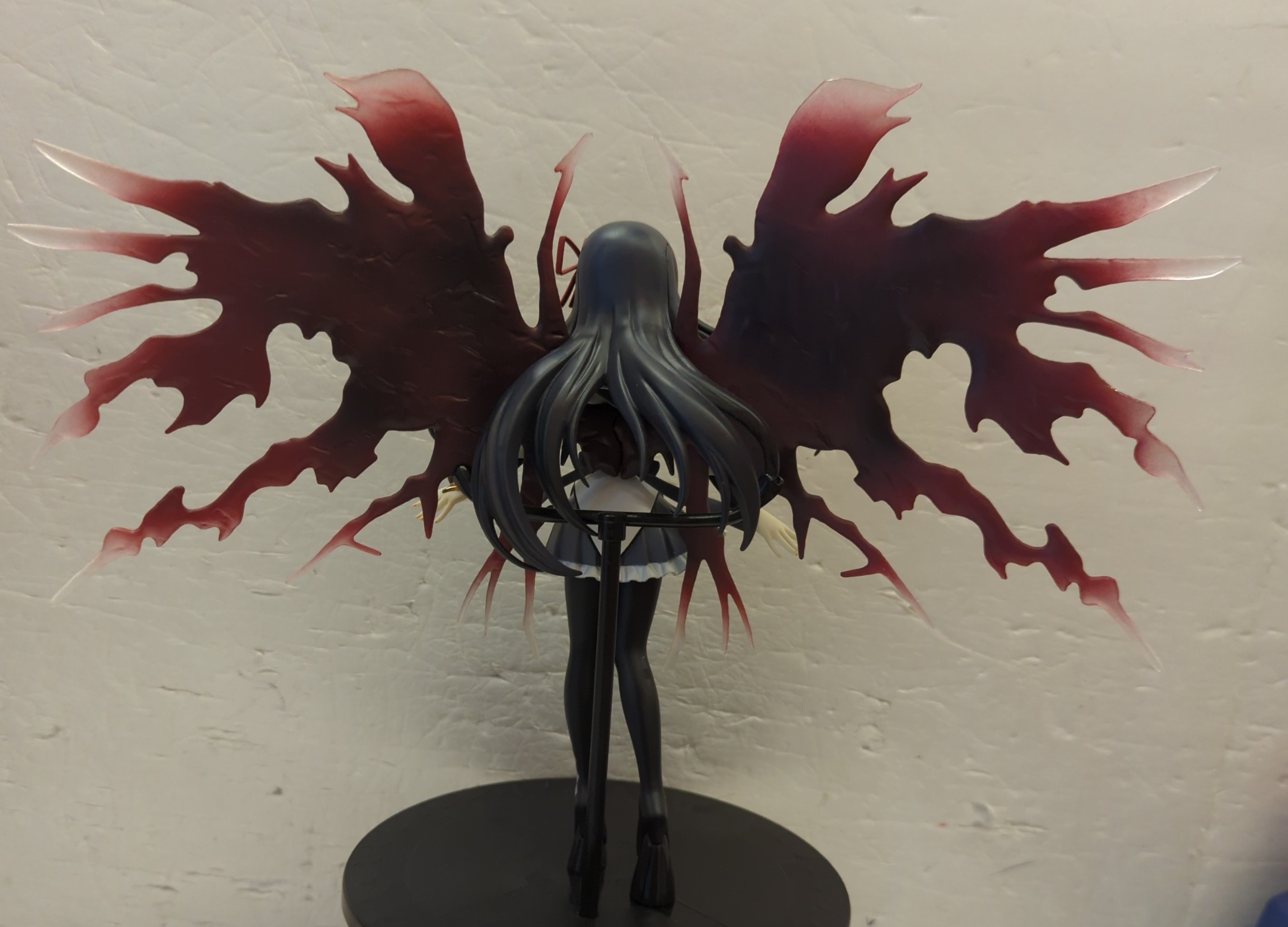 Amazon.co.jp: 魔法少女まどかマギカ 暁美ほむらフィギュア 一番くじプレミアム 劇場版 B賞 ウィング付暁美ほむら プレミアムフィギュア  マギアレコード 魔法少女まどか マギカ外伝 暁美ほむら 眼鏡ver. フィギュア 一番くじプレミアム 魔法少女まどか☆マギカ 