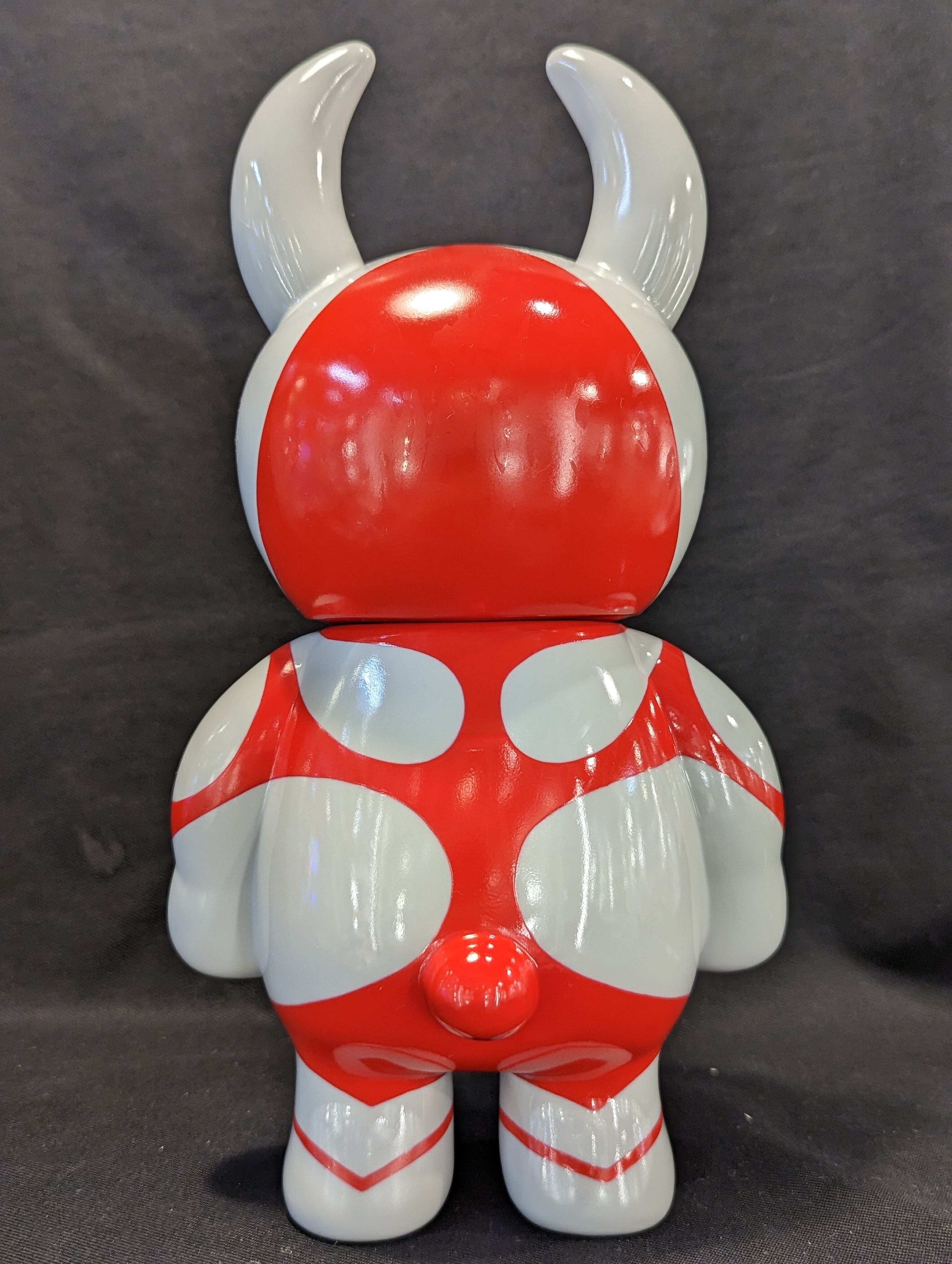 価格は安く ウルトラウアモウ UAMOU ULTRA ガンメタ スーパー おとなしい 特撮