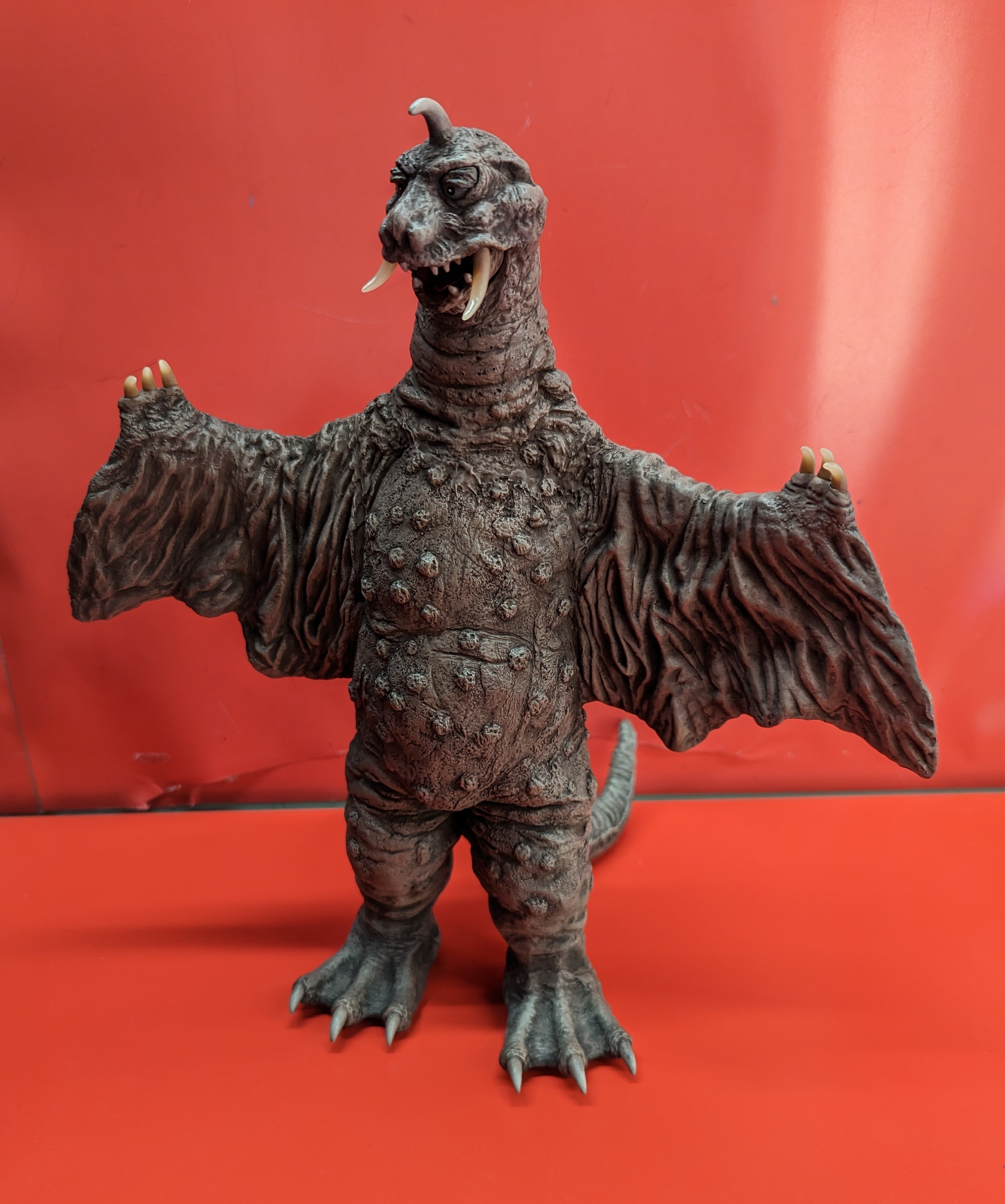 人気ブランドからコーディネートを探す 冷凍怪獣ペギラ 1/6特撮シリーズ CCP 総天然色ver あり | T40 その他