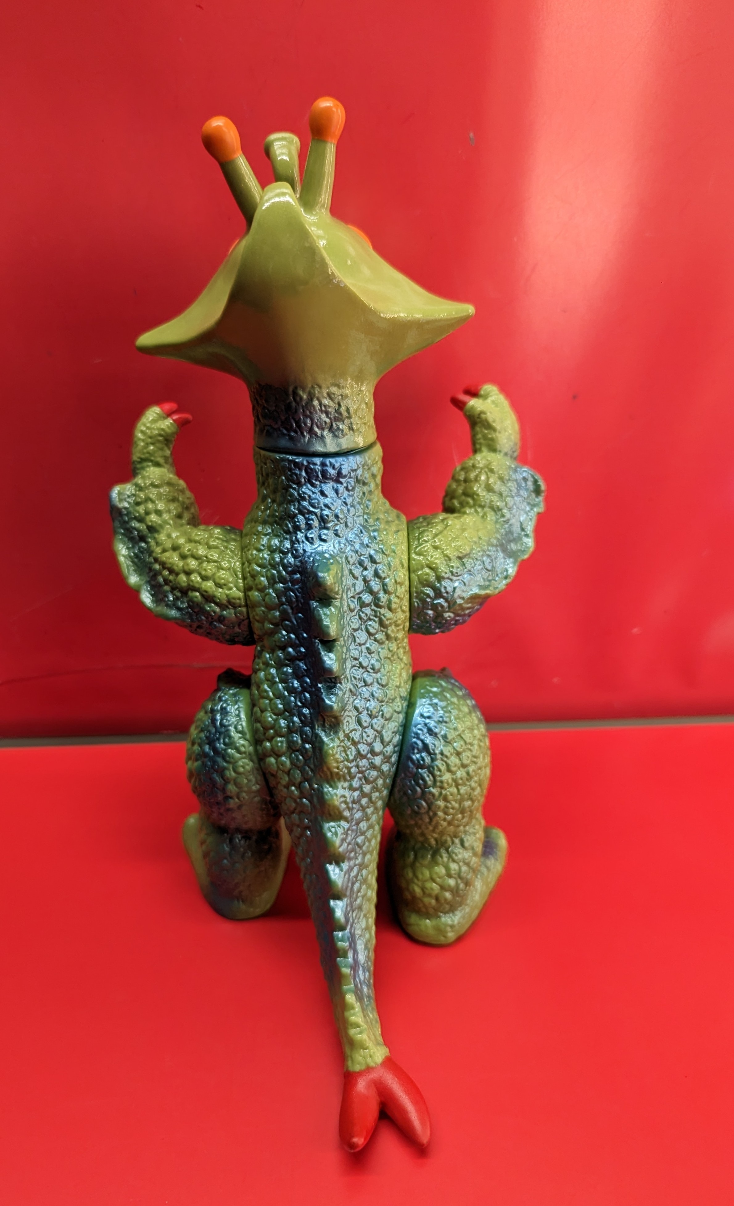 買取】復刻版 マルサン 宇宙大怪獣ギララ ギララ ソフビ 2種