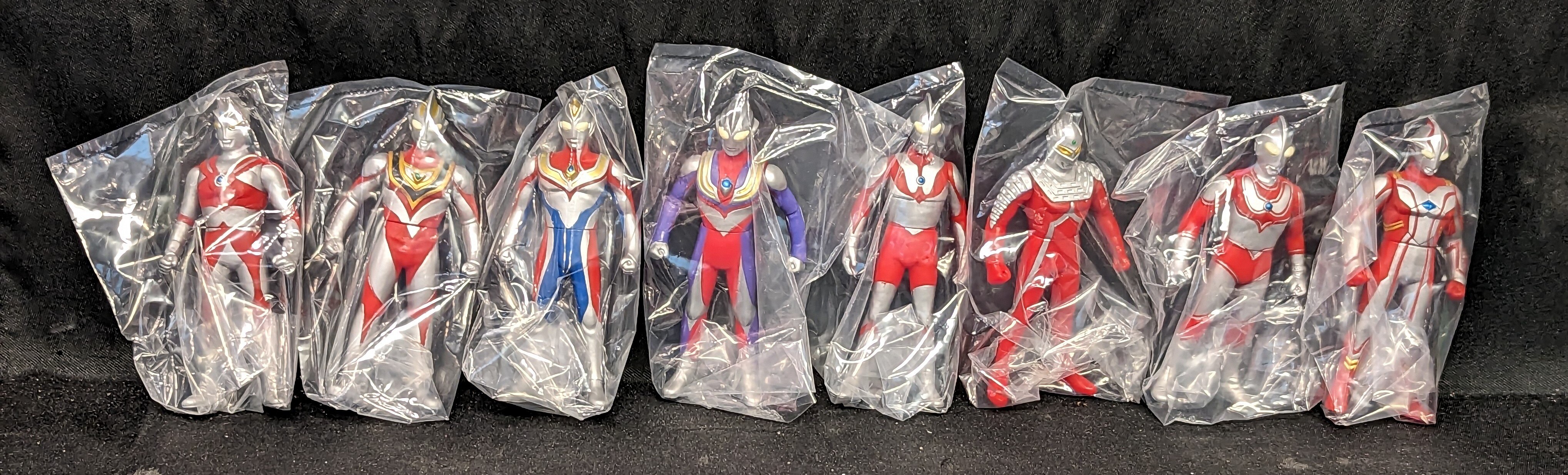 バンダイ プレイヒーローモスペシャル/ウルトラマン 大決戦!超ウルトラ8兄弟セット 公開決定特別ver/プレイヒーローモスペシャル/ウルトラマン |  ありある | まんだらけ MANDARAKE