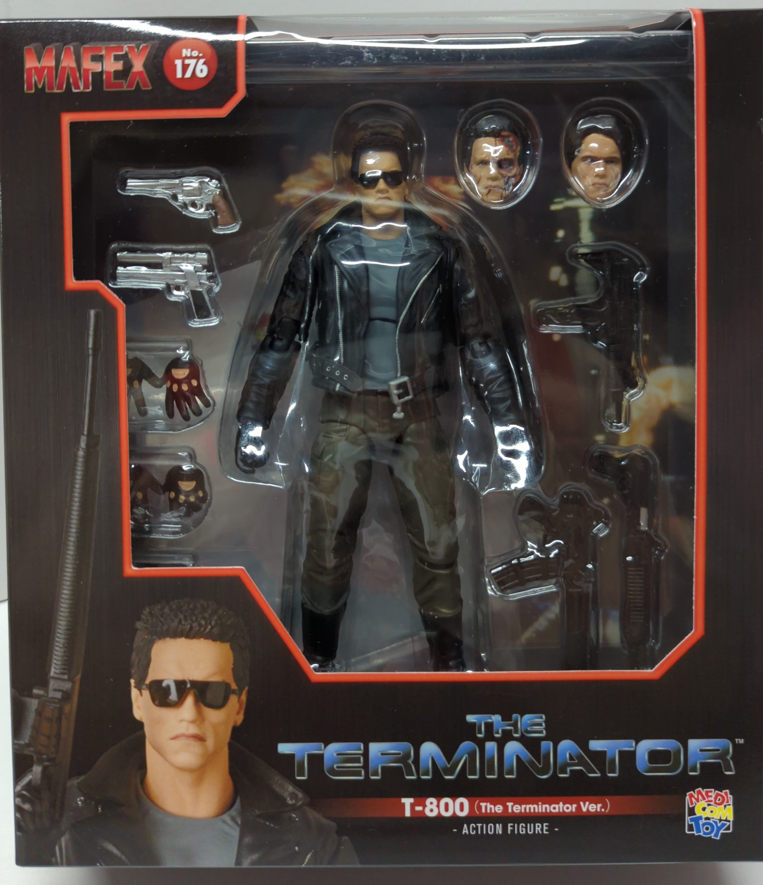 Medicom Toy MAFEX T-800 (THE TERMINATOR VER) 176 | MANDARAKE 在线商店