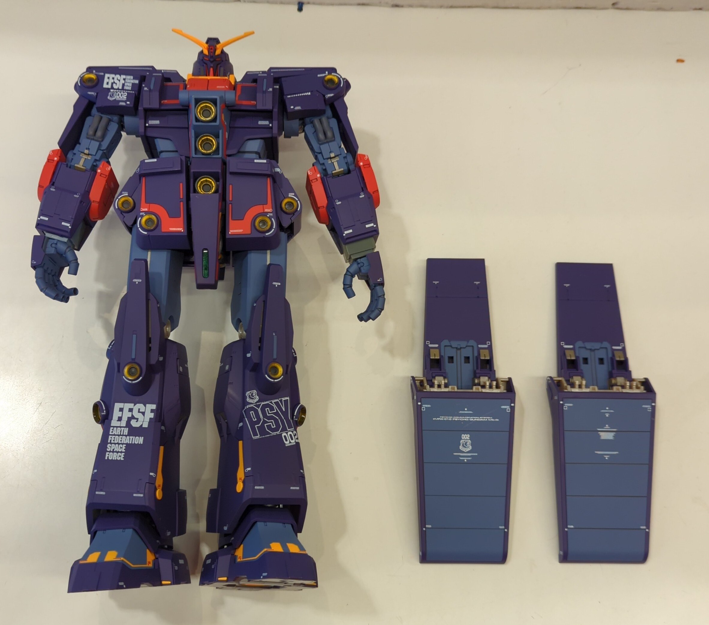 BANDAI GUNDAM FIX FIGURATION METAL COMPOSITE Mobile Suit