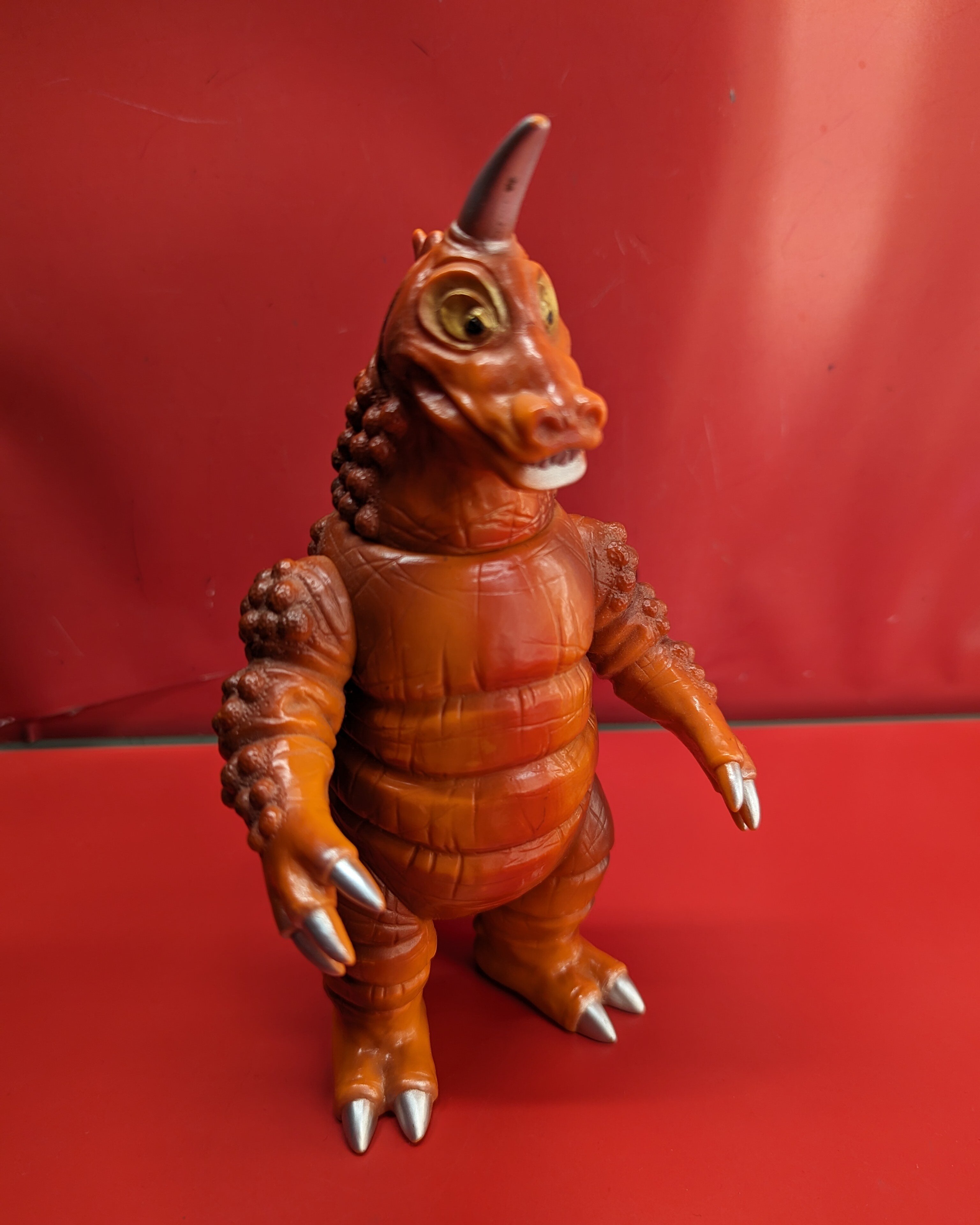 最新デザインの やまなや レッドギラス/オレンジ成型 怪獣郷/ウルトラマンレオ ソフビ