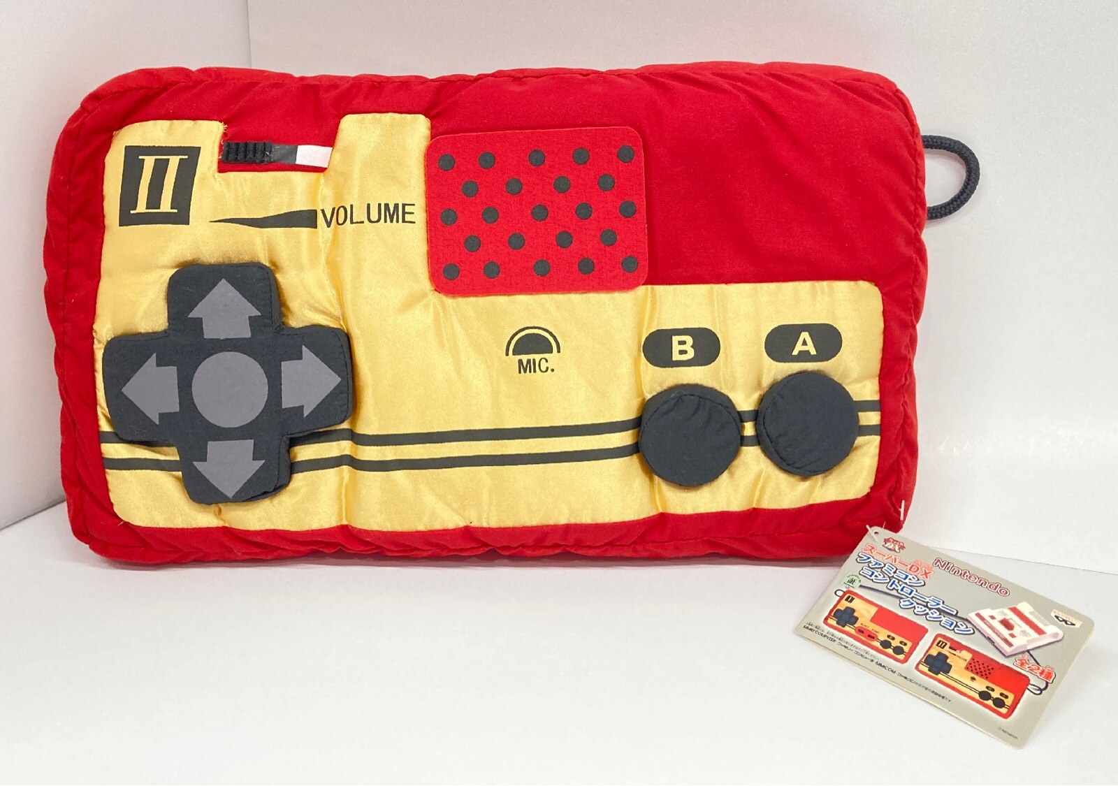 バンプレスト スーパーDXファミコンコントローラークッション 2コン | まんだらけ Mandarake