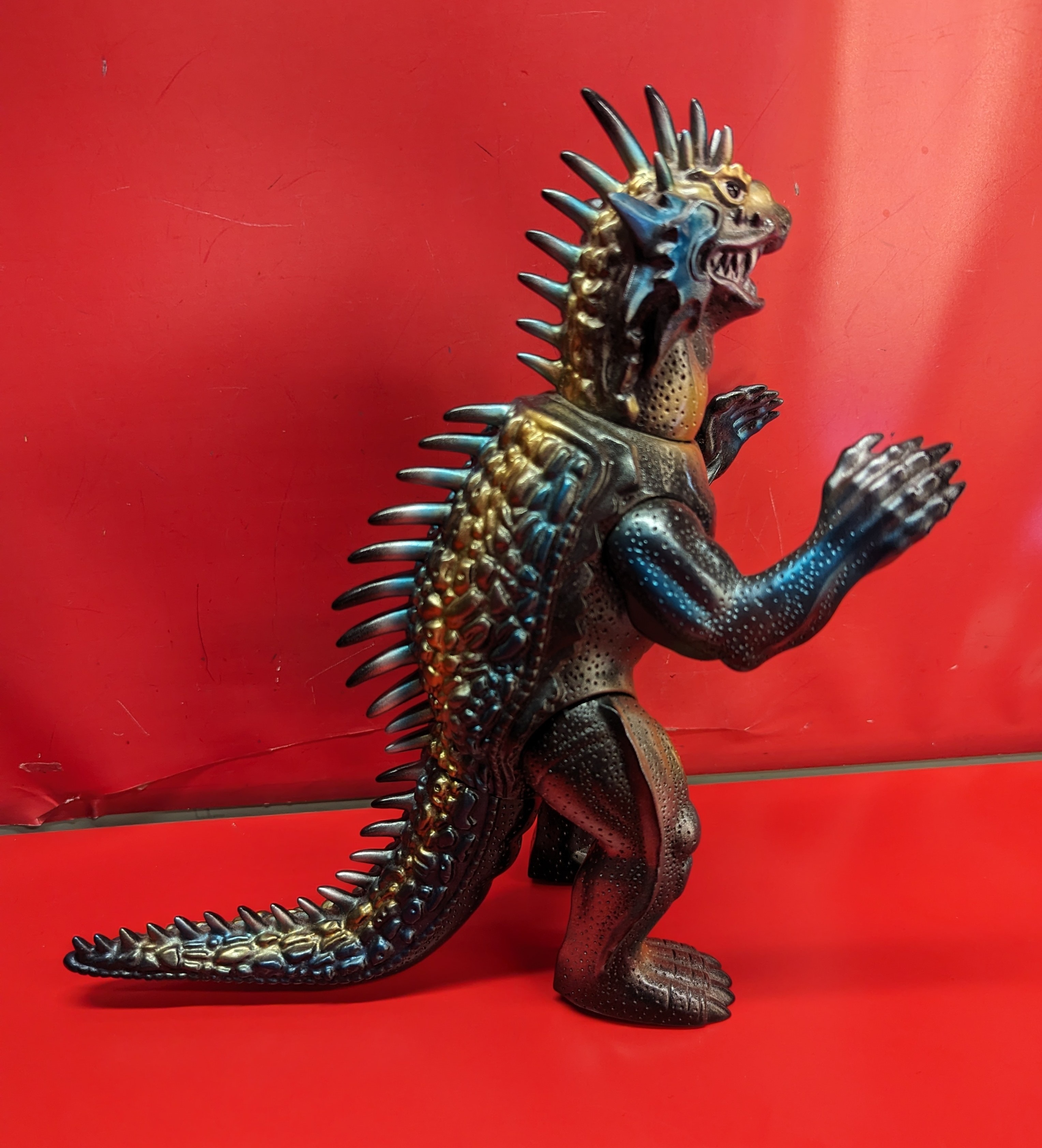 マルサン 世紀の大怪獣/メタリカシリーズ ネロンガ 四つ足(黒