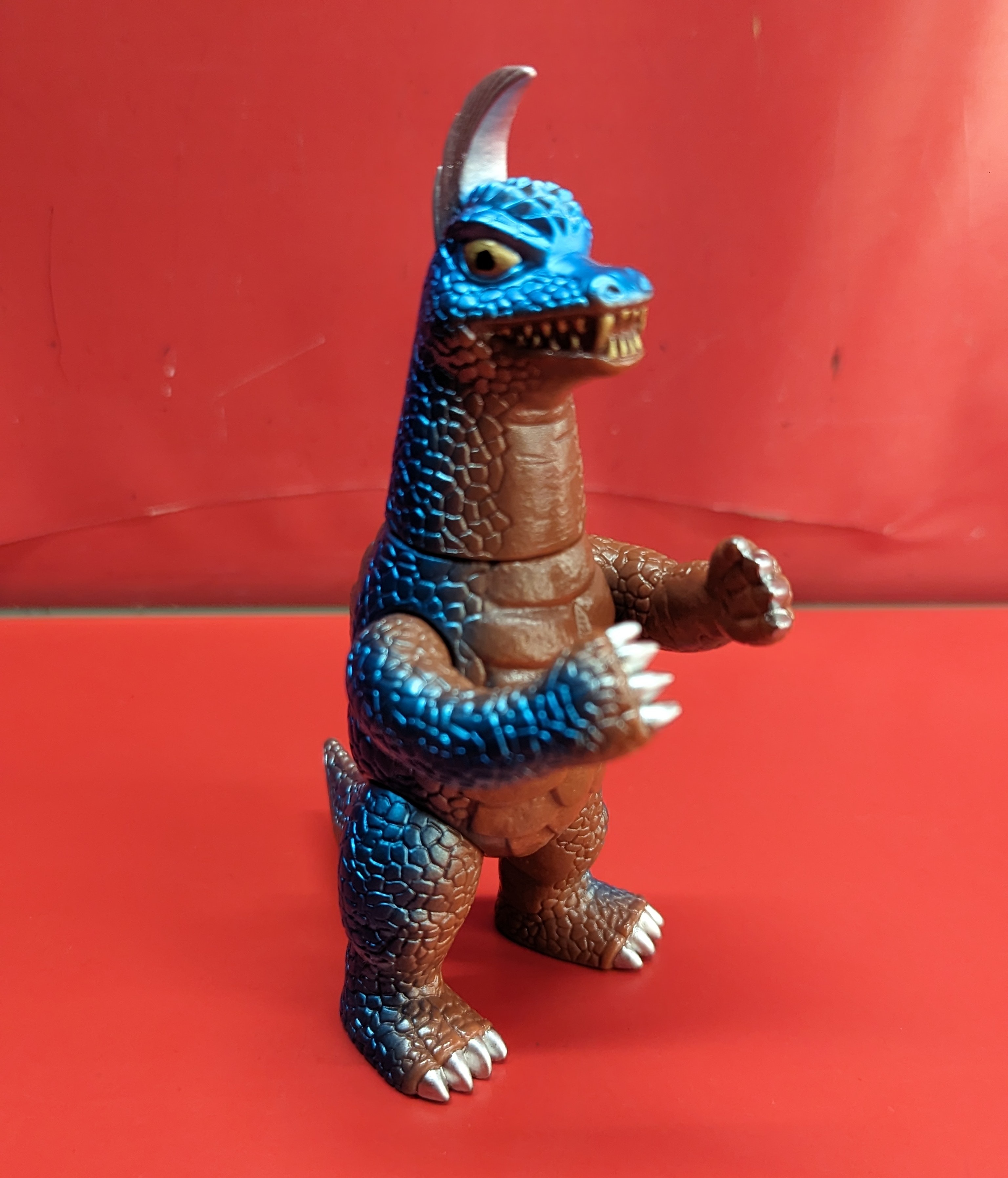 アーストロン of ウルトラ怪獣.com