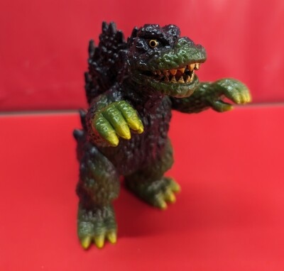 スラッシュカンパニー 怪獣ソフビシリーズ/怪獣愛蔵組 復刻ゴジラ 緑成型/黒/黄色塗装 | ありある | まんだらけ MANDARAKE