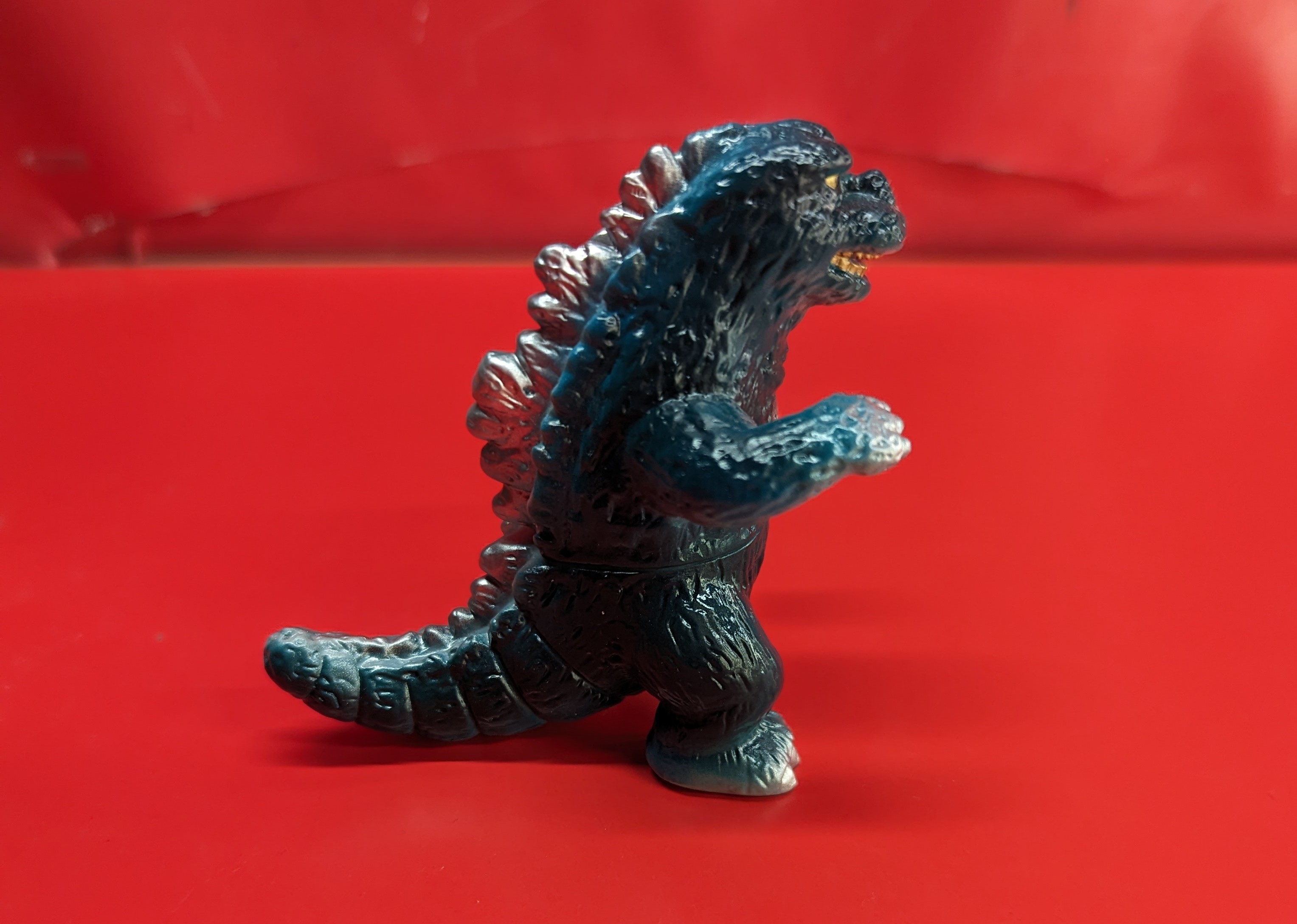 CHARACTICS キャラクティックスの東宝ミニ怪獣シリーズ ゴジラ ミニサイズ グレー成型 | ありある | まんだらけ MANDARAKE