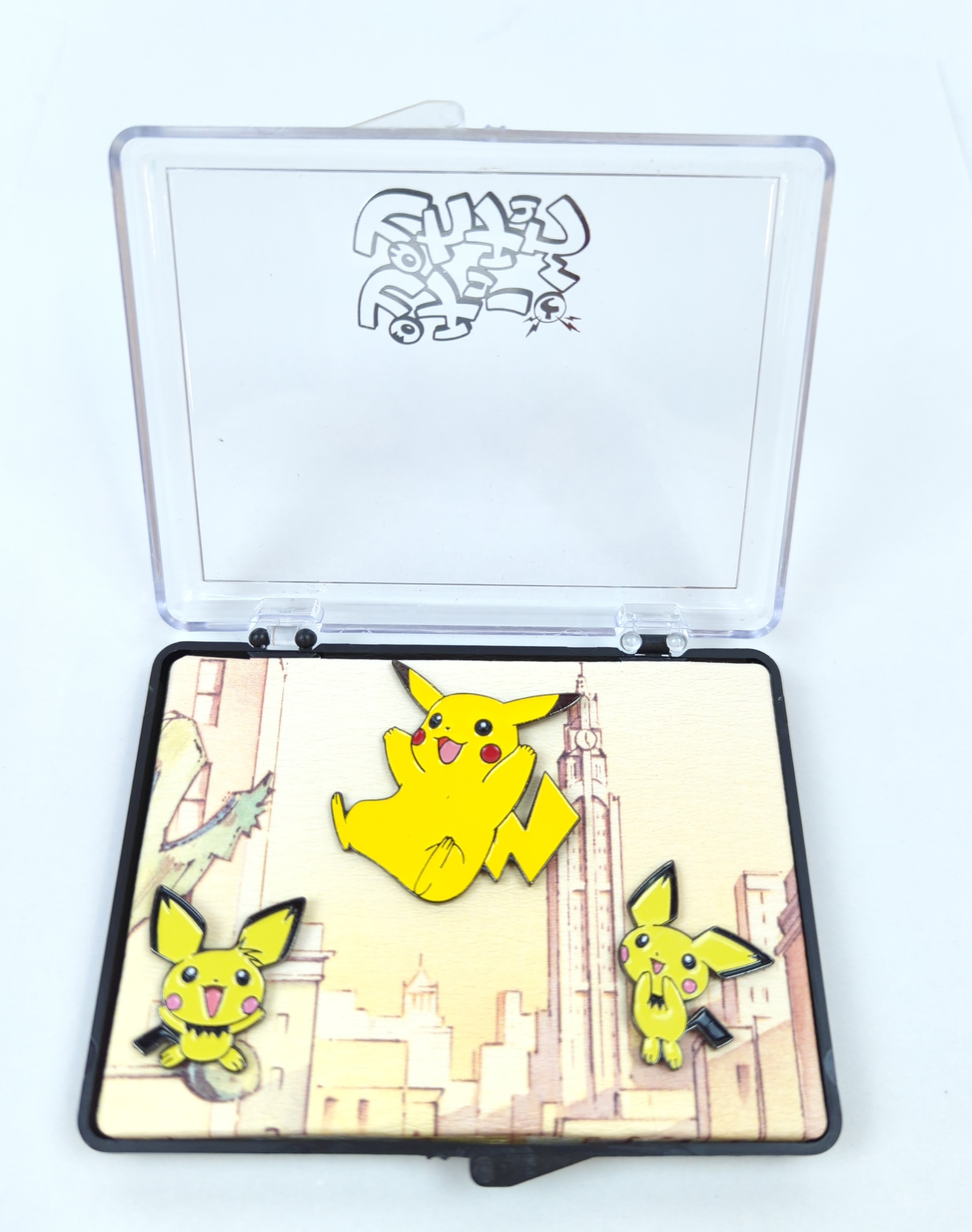 メディアファクトリー バッジセット 劇場限定ピチューとピカチュウ 