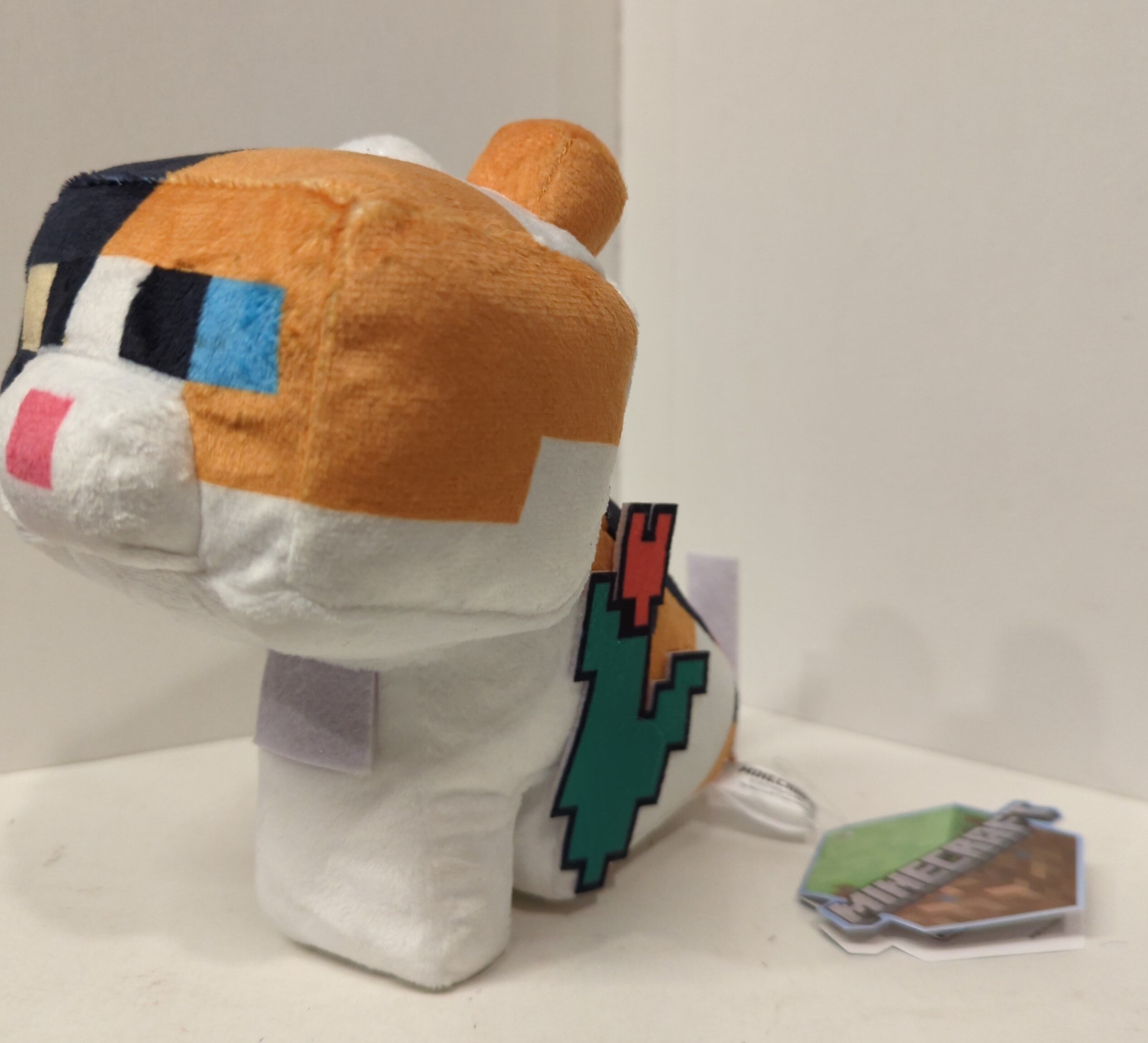 Hachi baby toy top