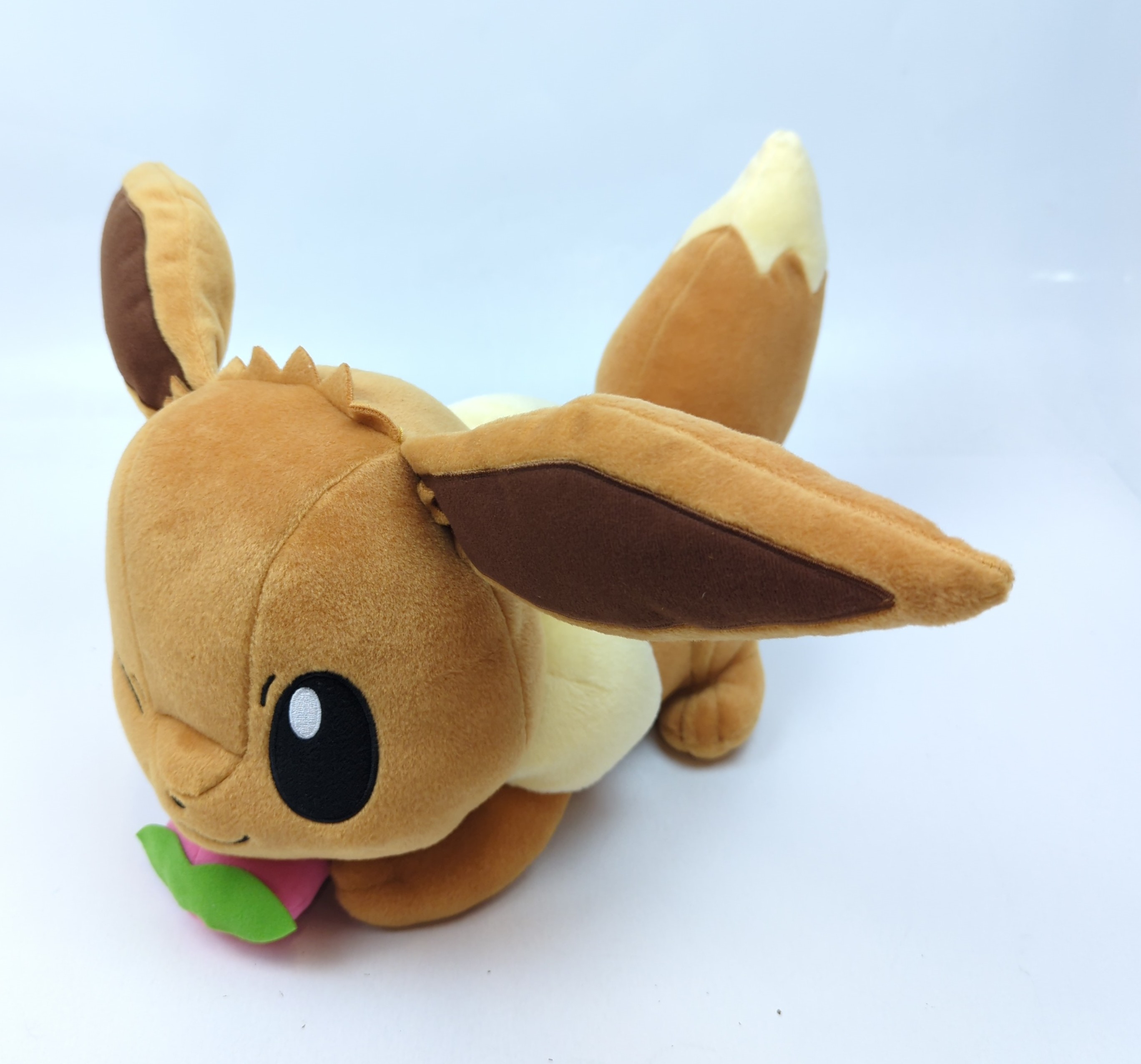 Pokemon shop eevee doll