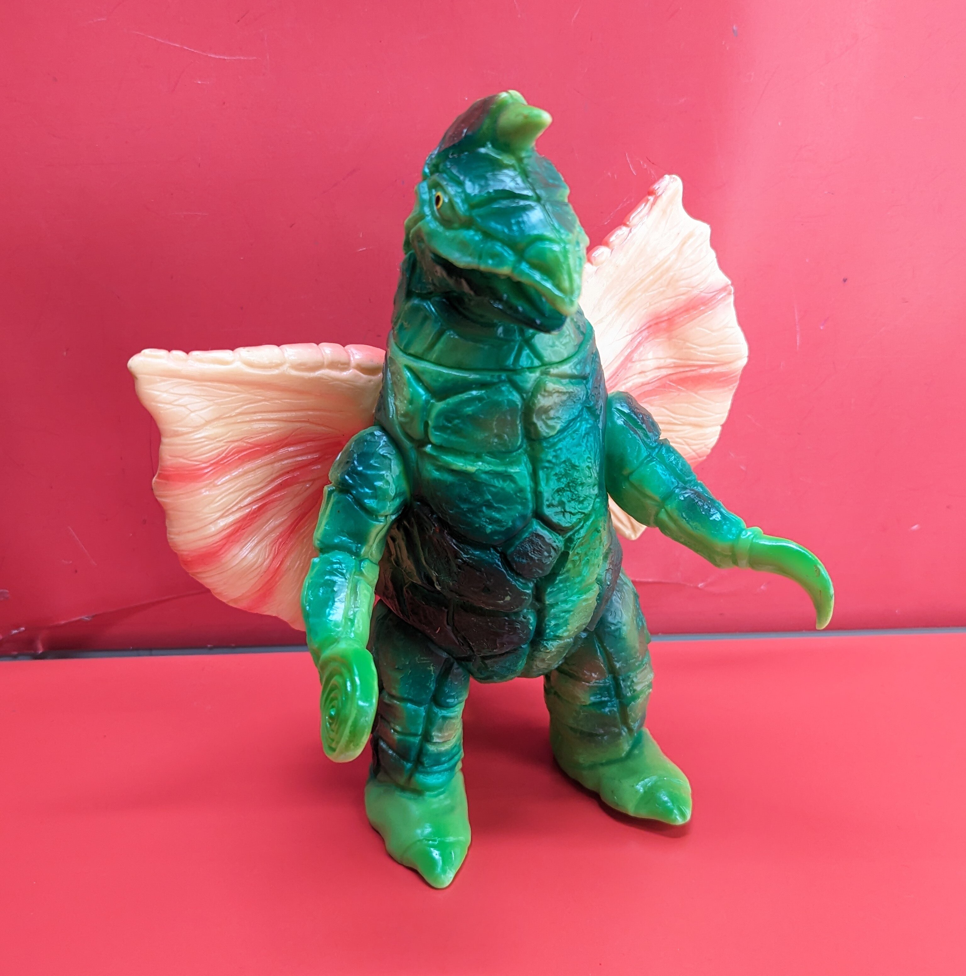 ベアモデル ドラコ ソフビ 黄緑成型中古品｜Pranaygrover.in