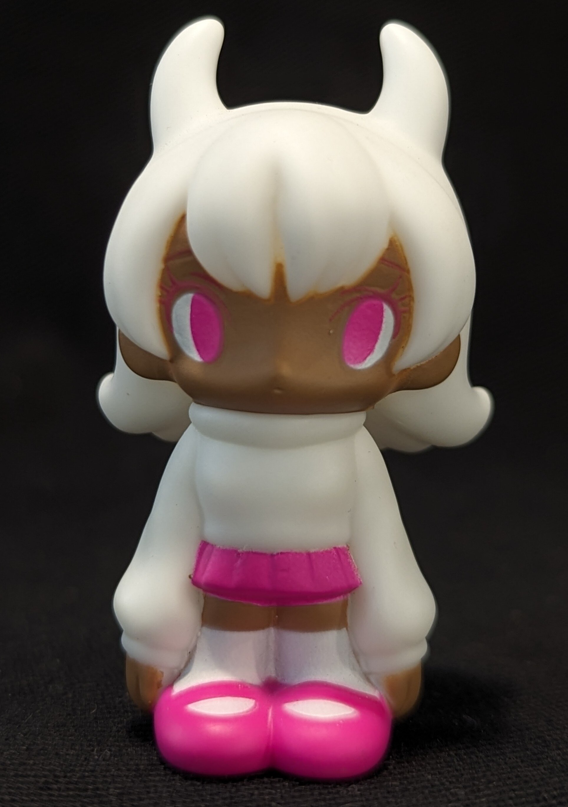かえのソフビ 限定30体 かえちゃん ソフビ ピンク れもんらいふ