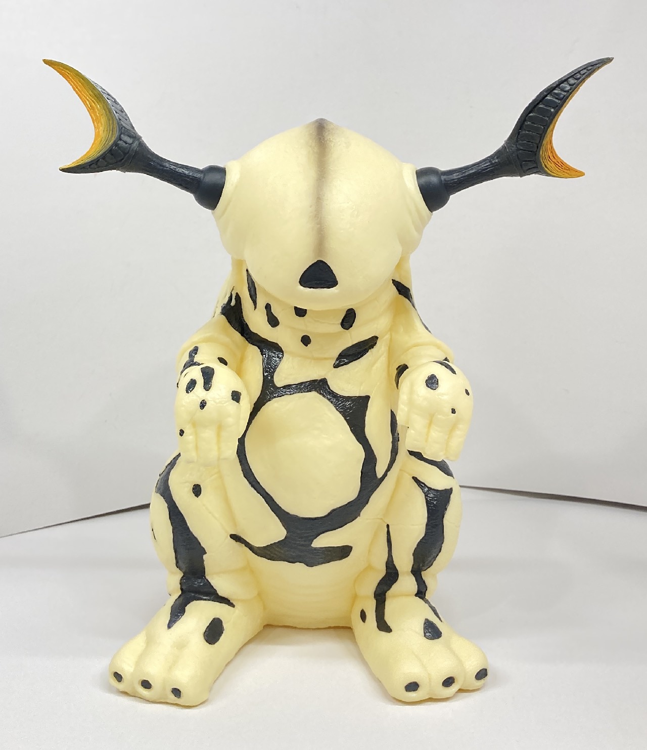 新品〉1/1スケール マケット怪獣 リムエレキング ～特典メビウス写真付き｜特撮