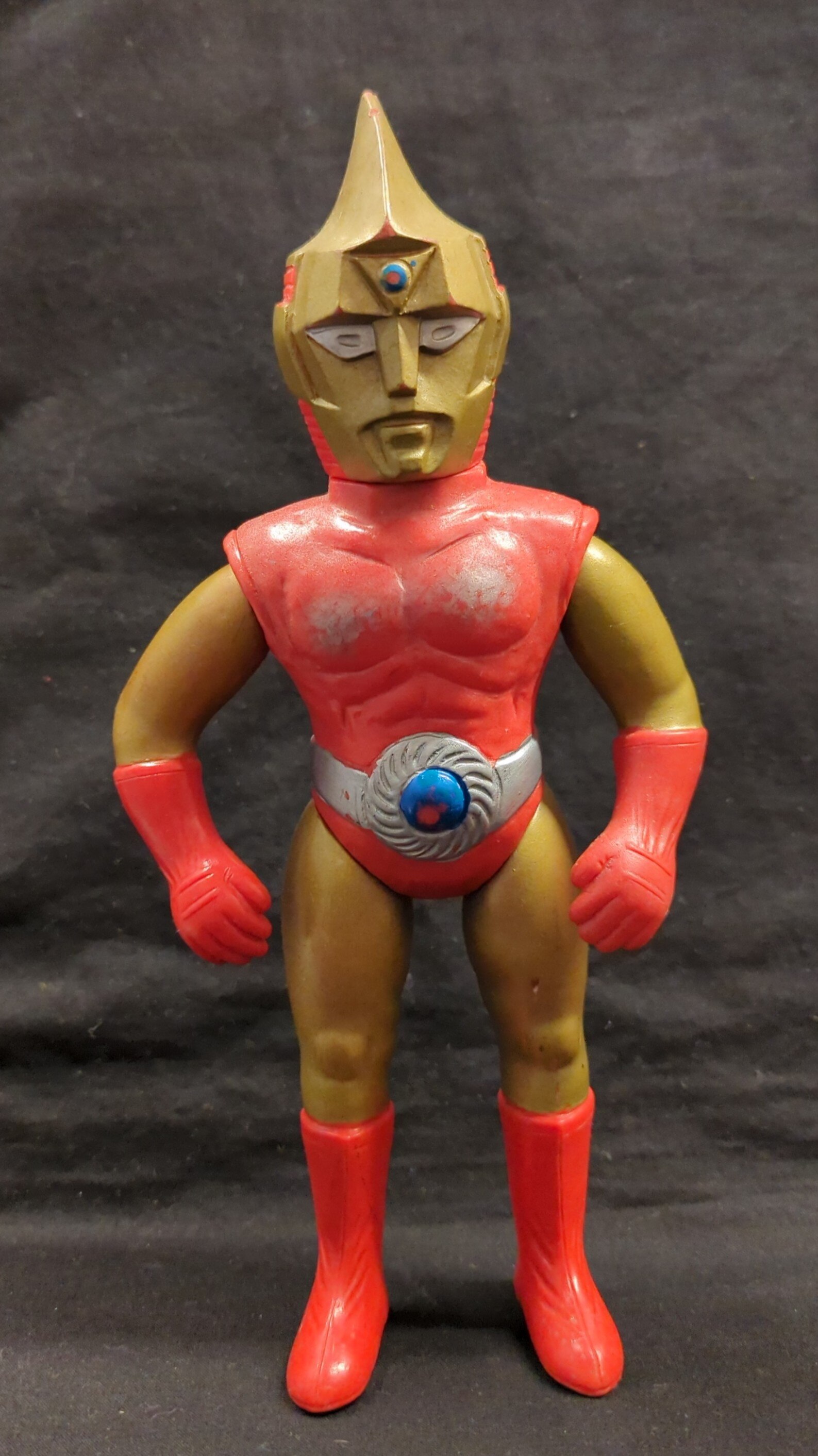 人気新品 マスダヤ スタンダードサイズ スペクトルマン 後期 赤成型 金 特撮